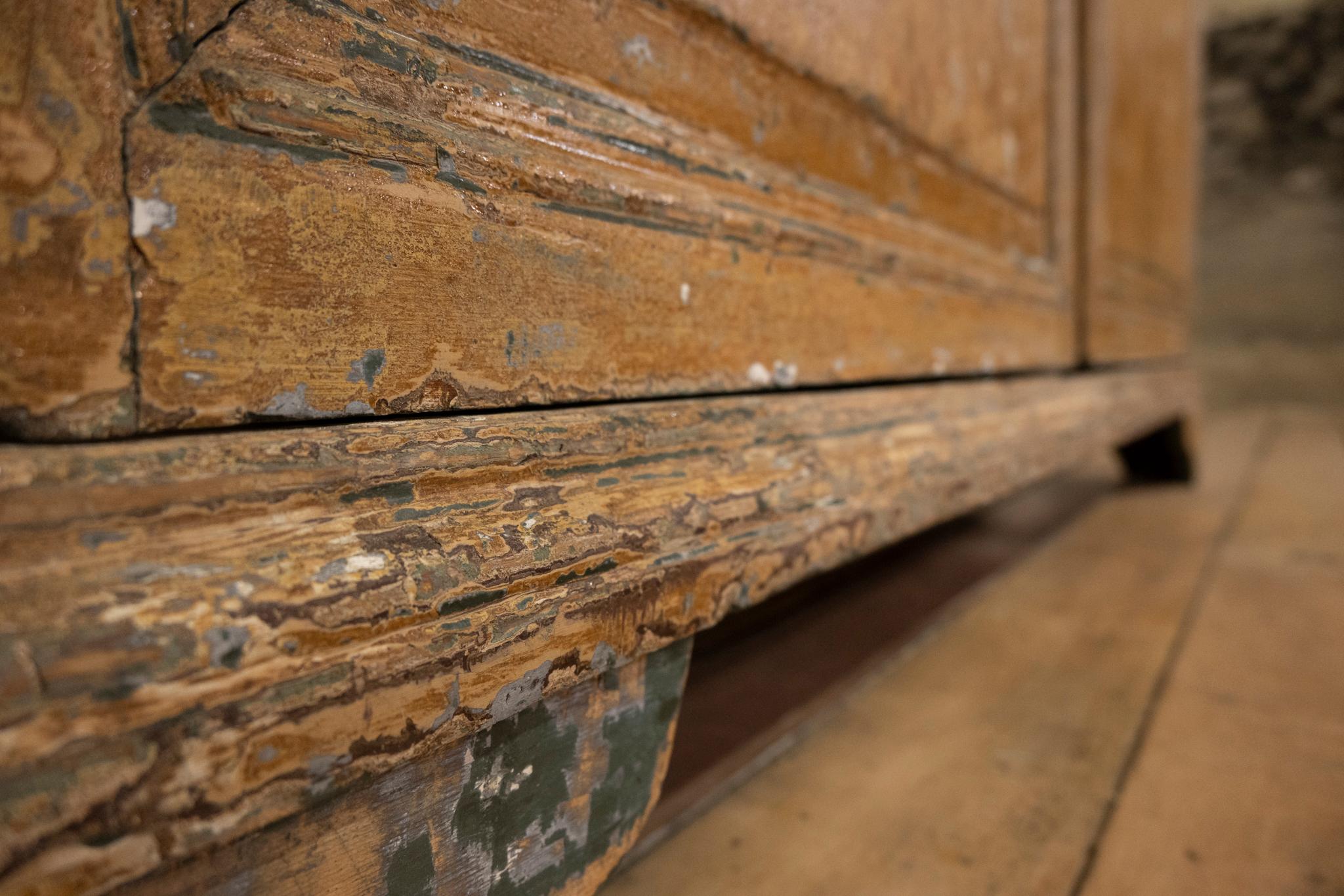 18th Century Dutch Dry Scraped Glazed Vitrine Cabinet For Sale 7