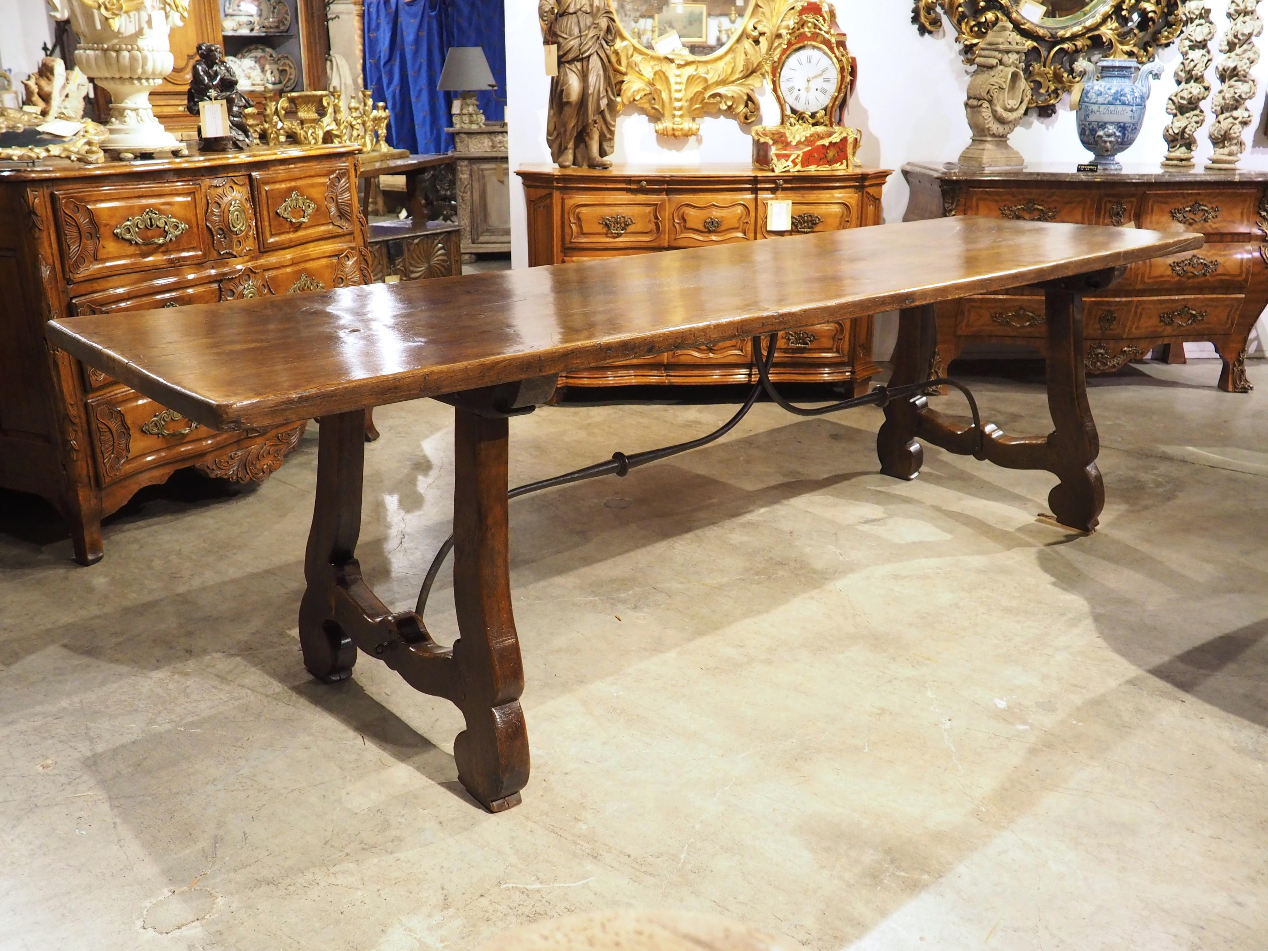 An Elegant 18th Century Single Walnut Plank Top Dining Table from Spain For Sale 8