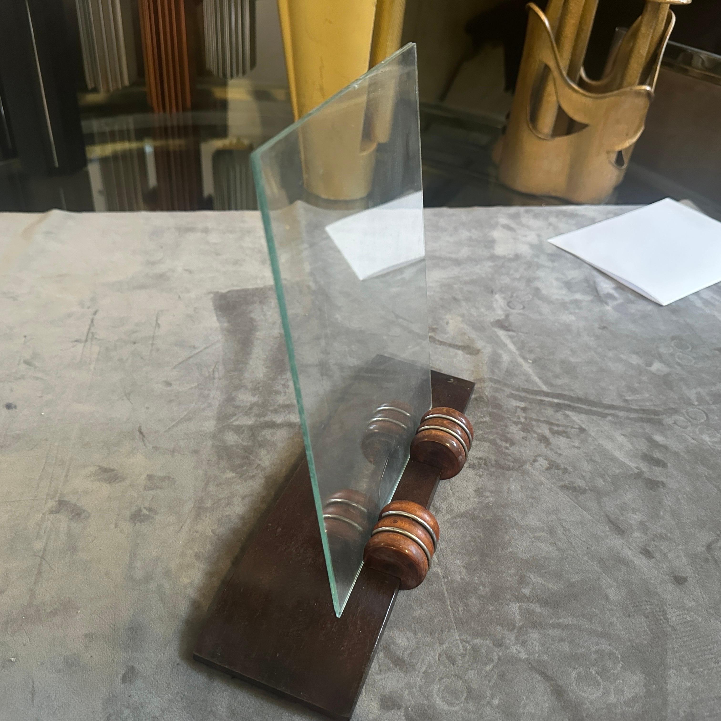 An Elegant 1930s Art Deco Wood and Chromed Metal French Picture Frame For Sale 5