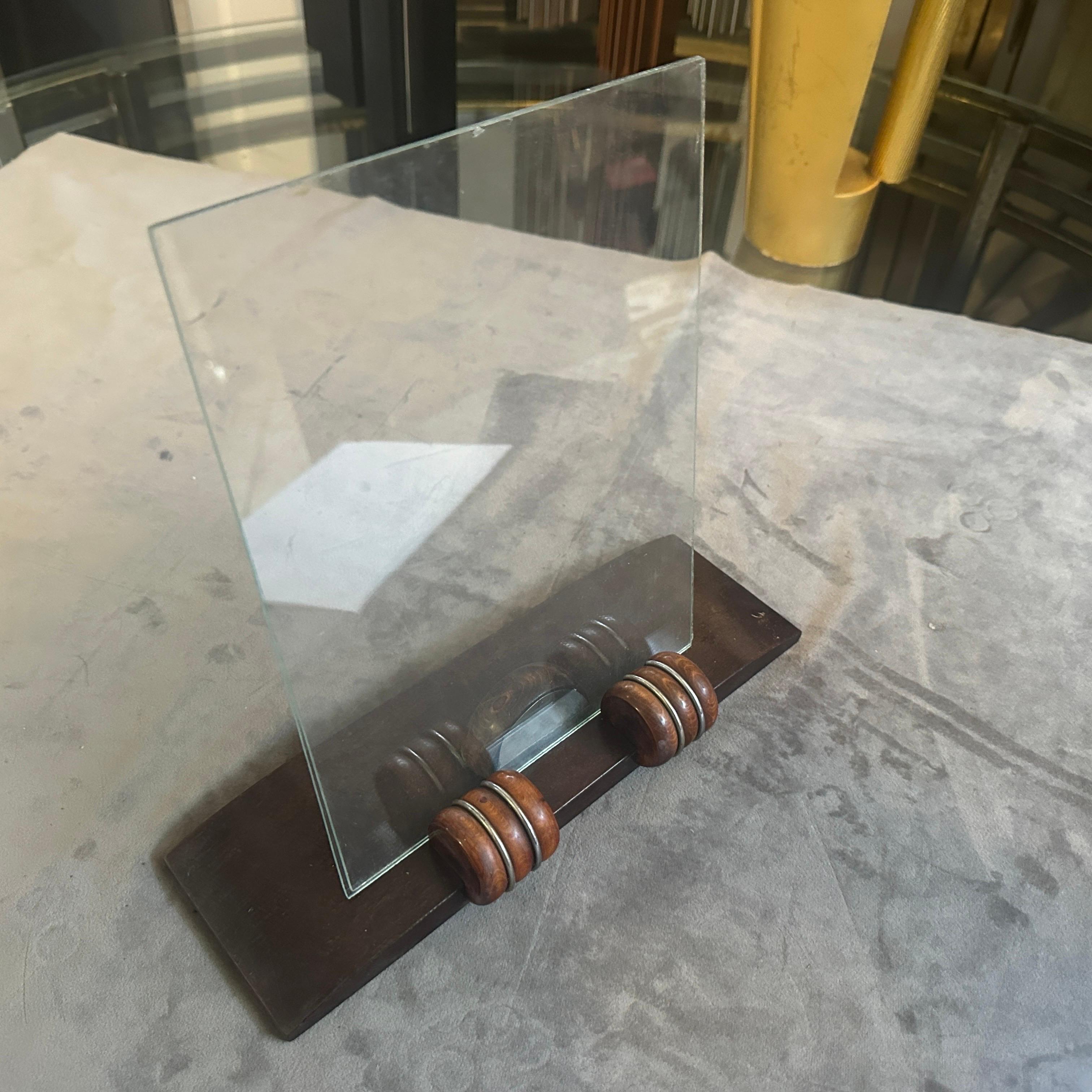 20th Century An Elegant 1930s Art Deco Wood and Chromed Metal French Picture Frame For Sale