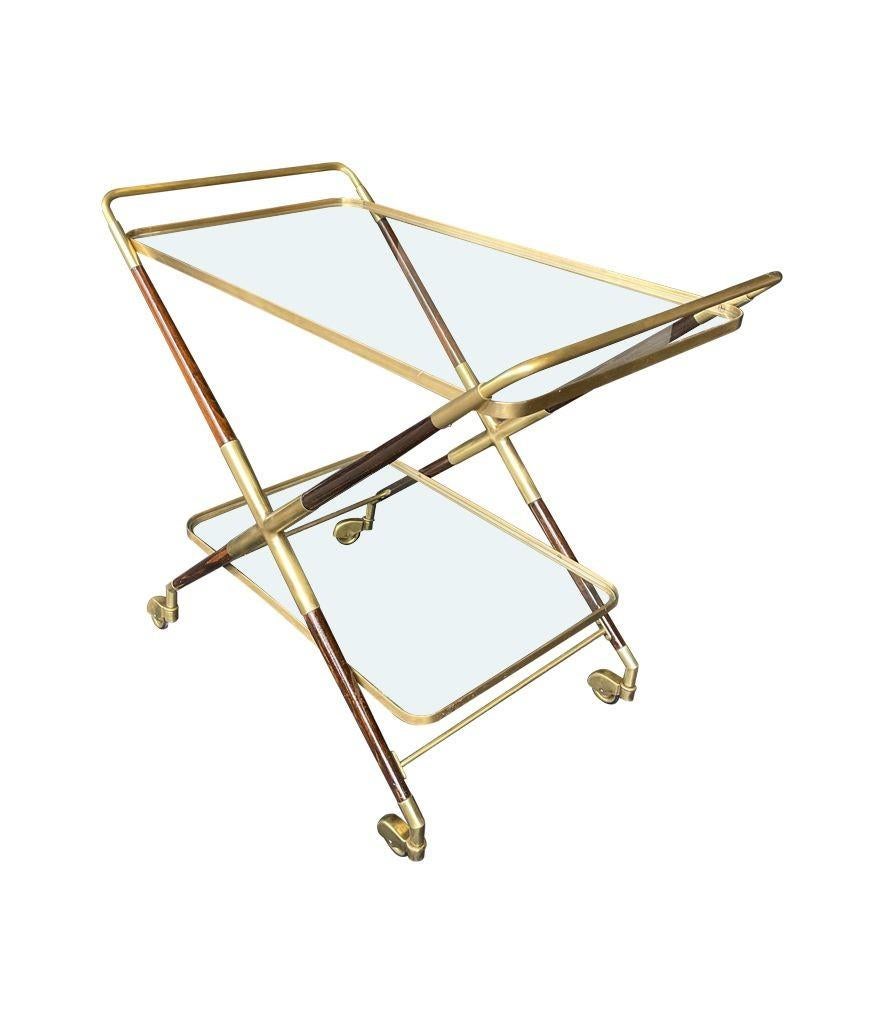 Mid-Century Modern Elegant 1950s Italian Lacquered Wood and Brass Bar Trolley by Cesare Lacca