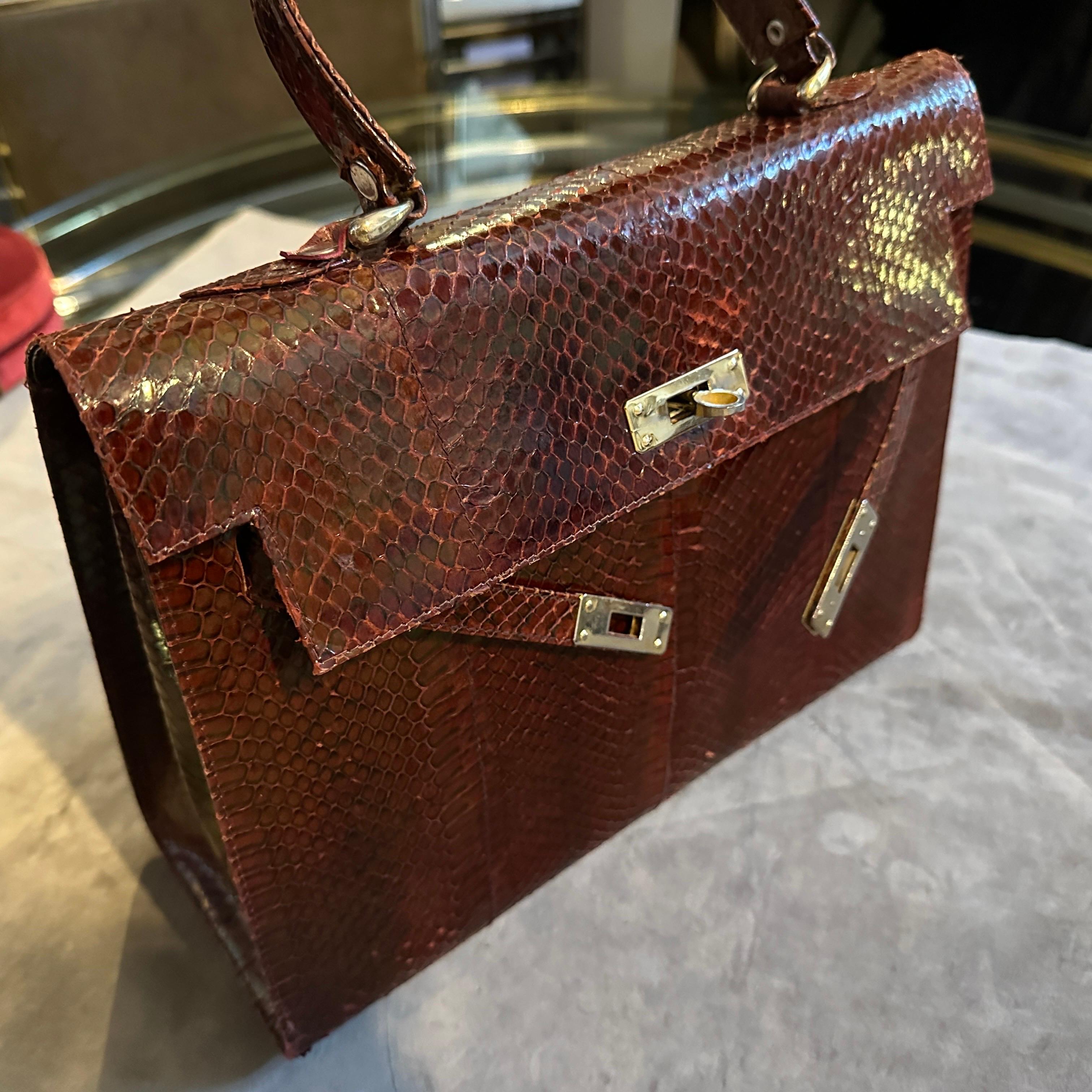 An Elegant 1970s Brown Leather and Brass Kelly Hand Bag For Sale 9