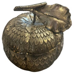 An Elegant 1970s Modern Pewter Ice Bucket made in Italy by Mauro Manetti