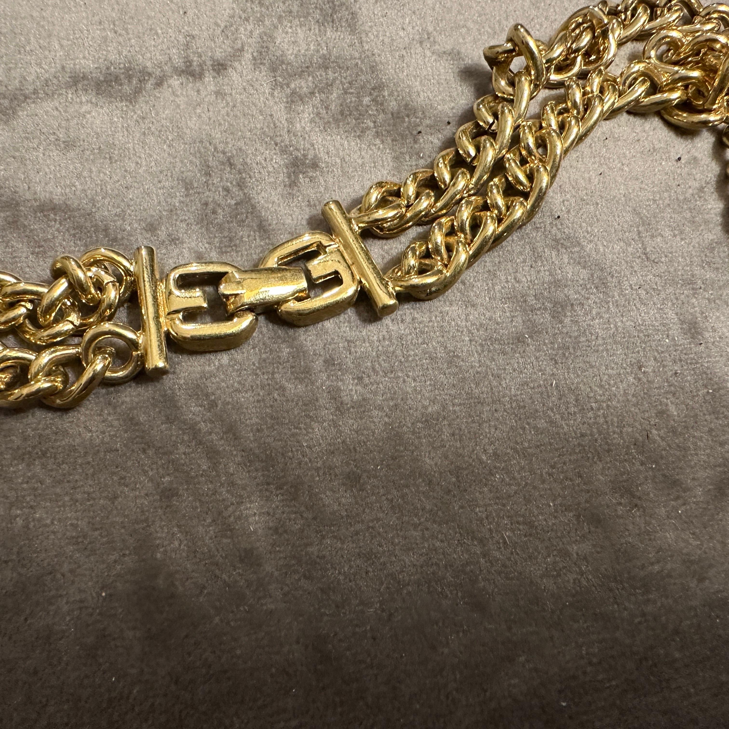 Un'elegante collana anni '80 in metallo dorato di Givenchy in vendita 2