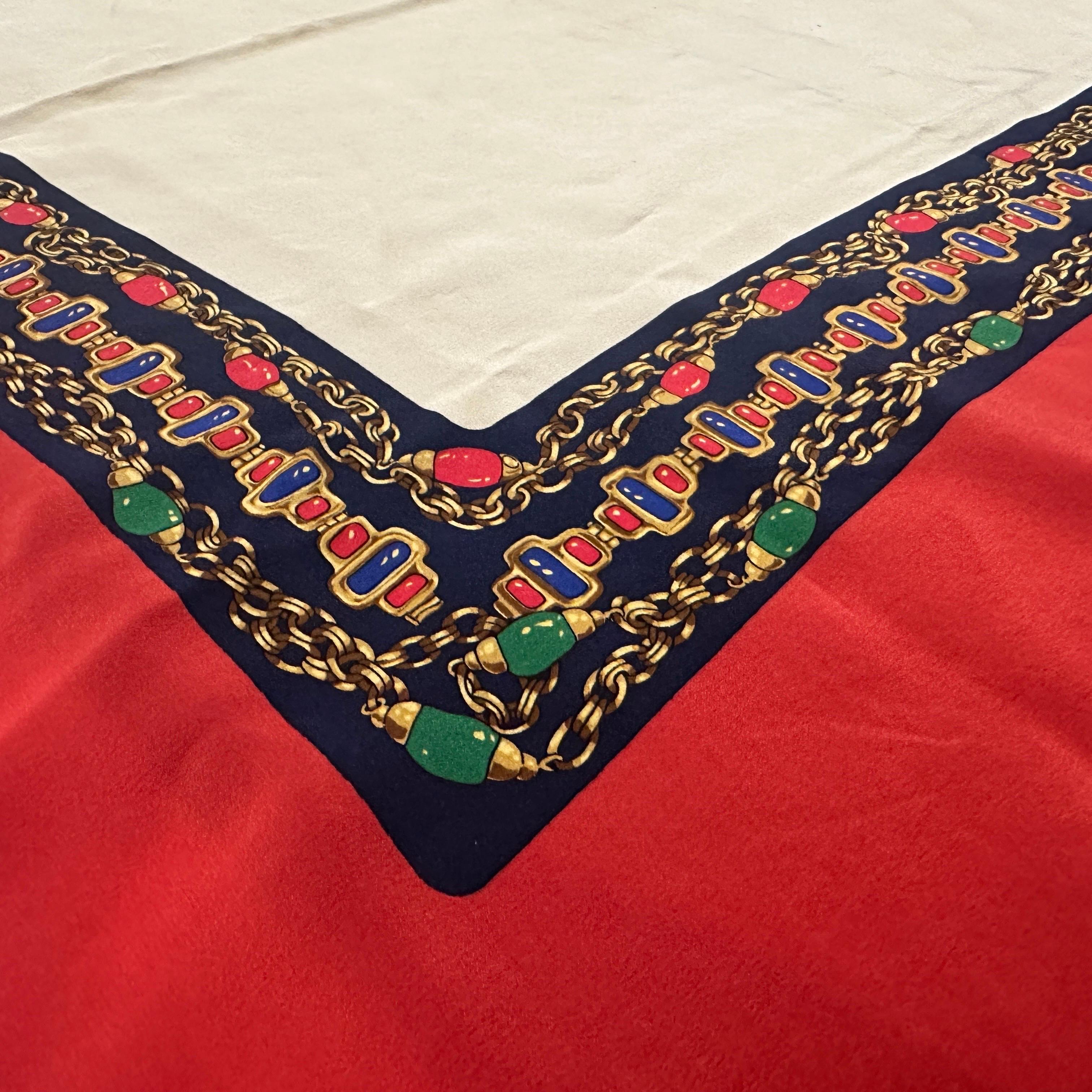 An elegant 1980s Silk French Carré Scarf by Chanel en vente 1