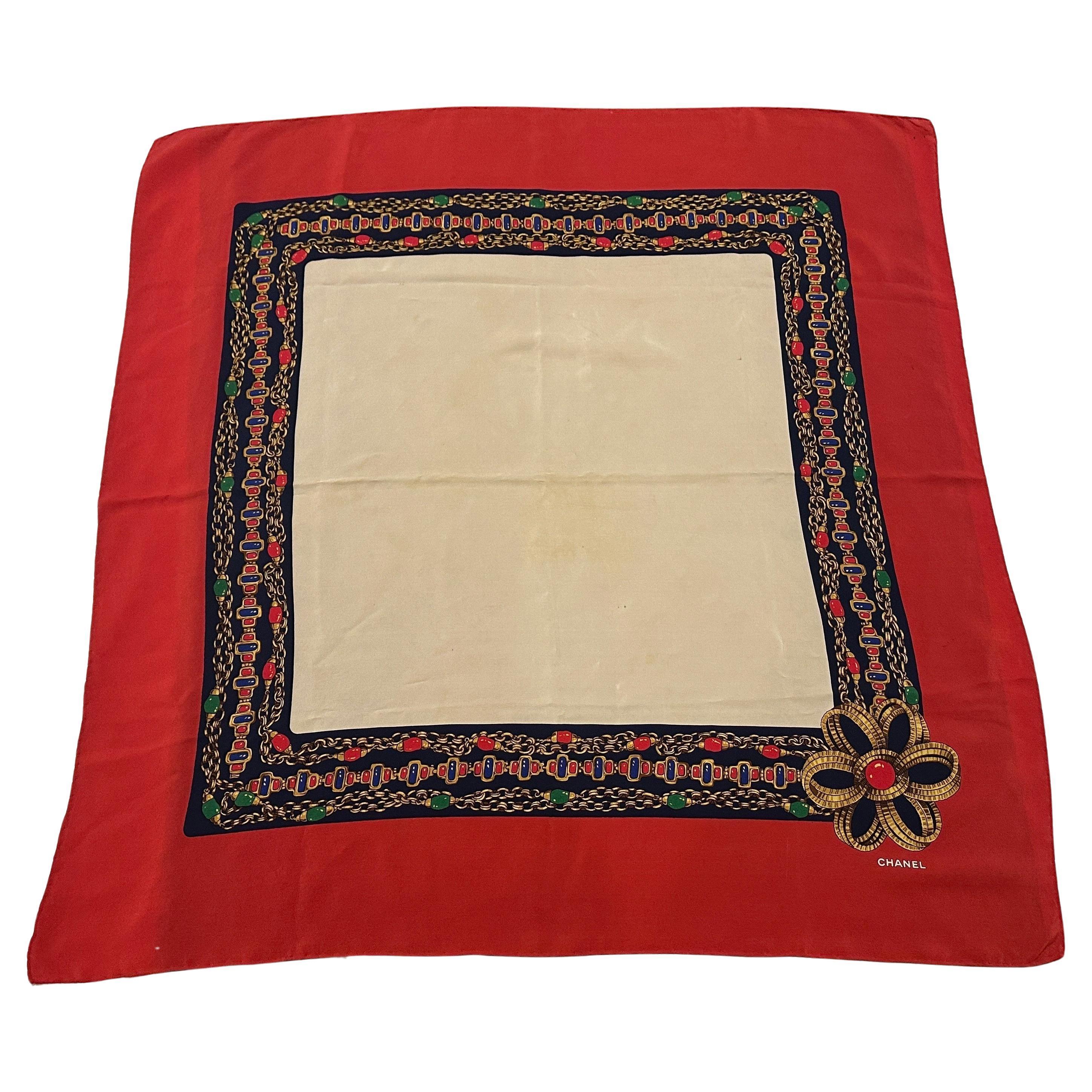 An elegant 1980s Silk French Carré Scarf by Chanel en vente