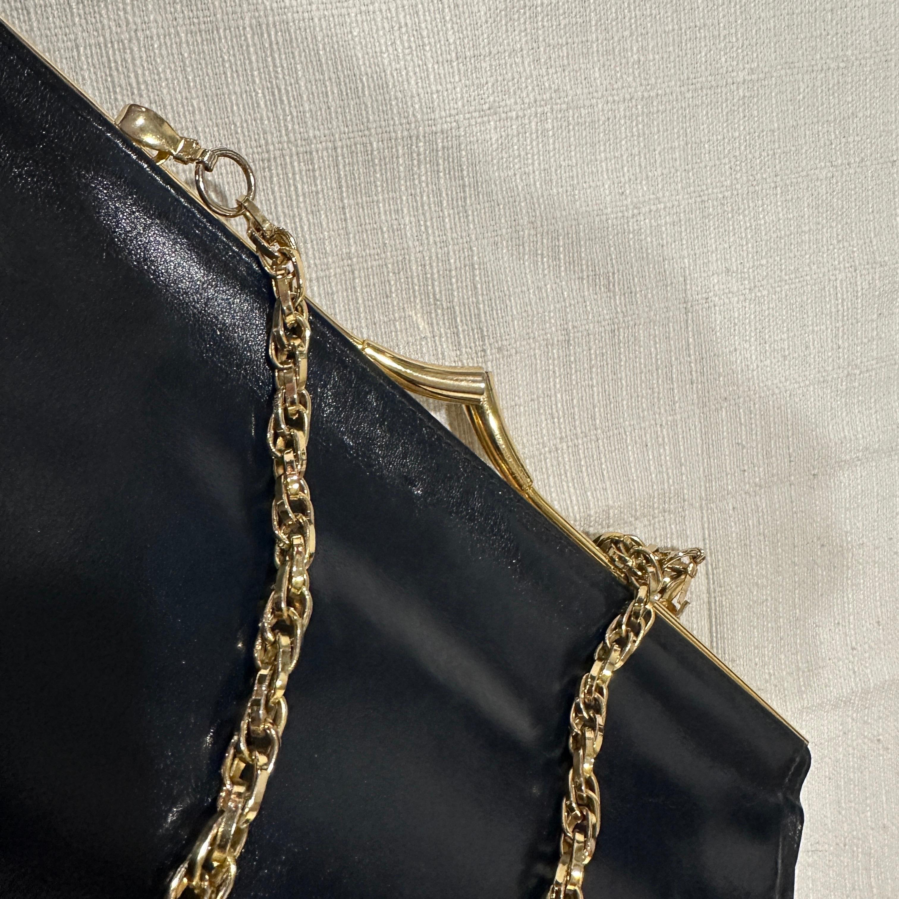 Un'elegante borsa a tracolla italiana anni '80 in pelle blu e ottone strutturata di Esseppi in vendita 9