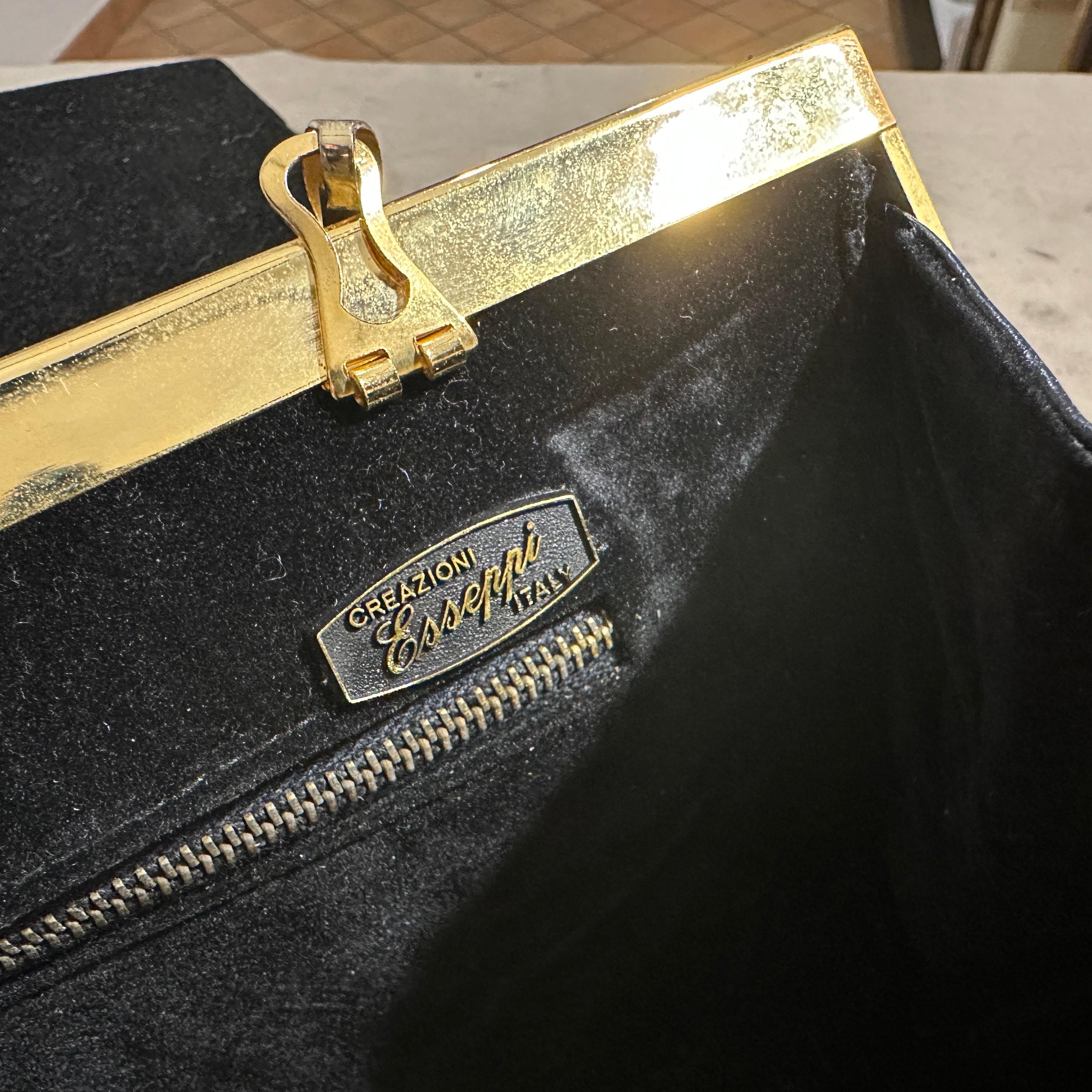 Un'elegante borsa a tracolla italiana anni '80 in pelle blu e ottone strutturata di Esseppi in vendita 4