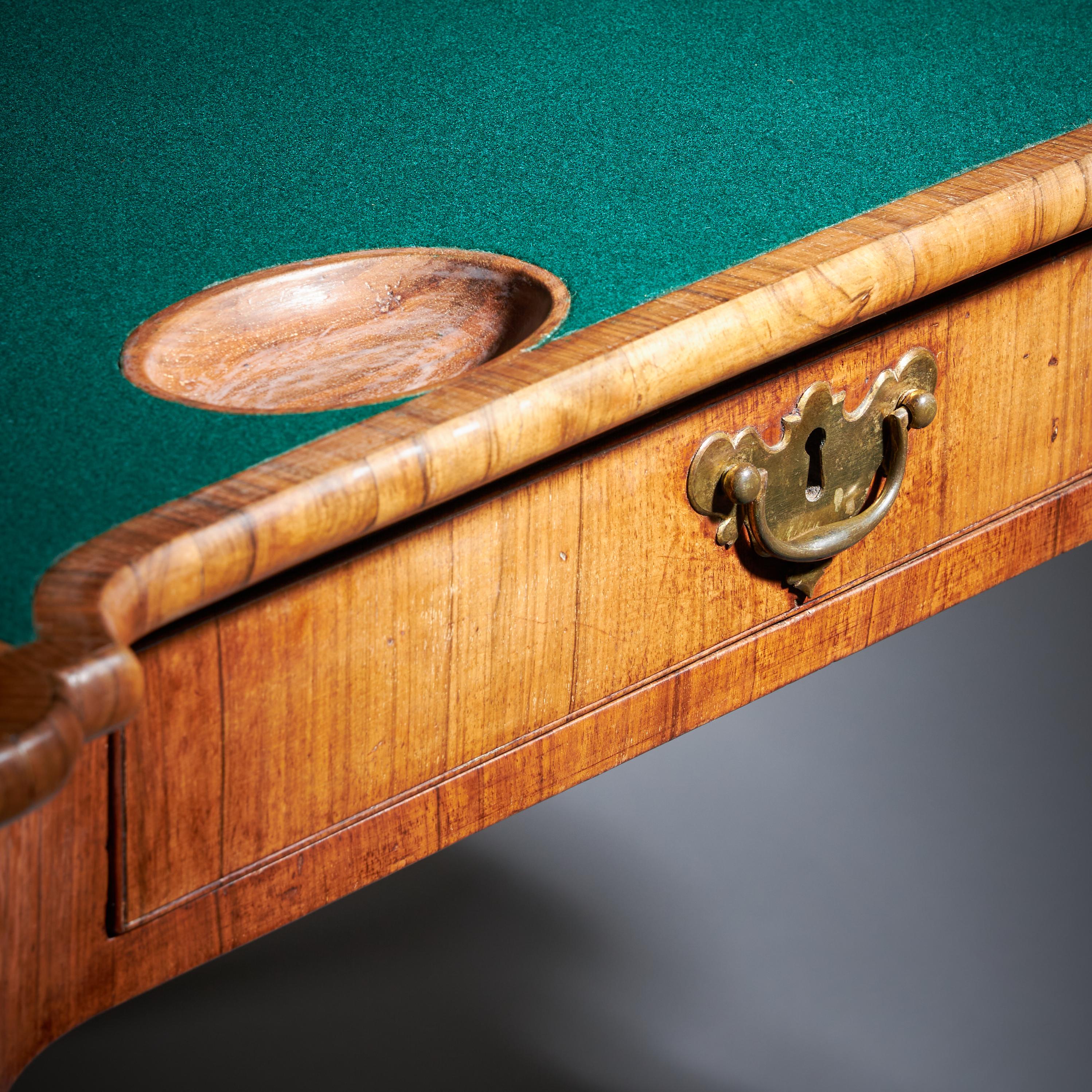 An Elegant and Rare George II Pollard Oak and Walnut Card Table, Circa 1740 For Sale 3