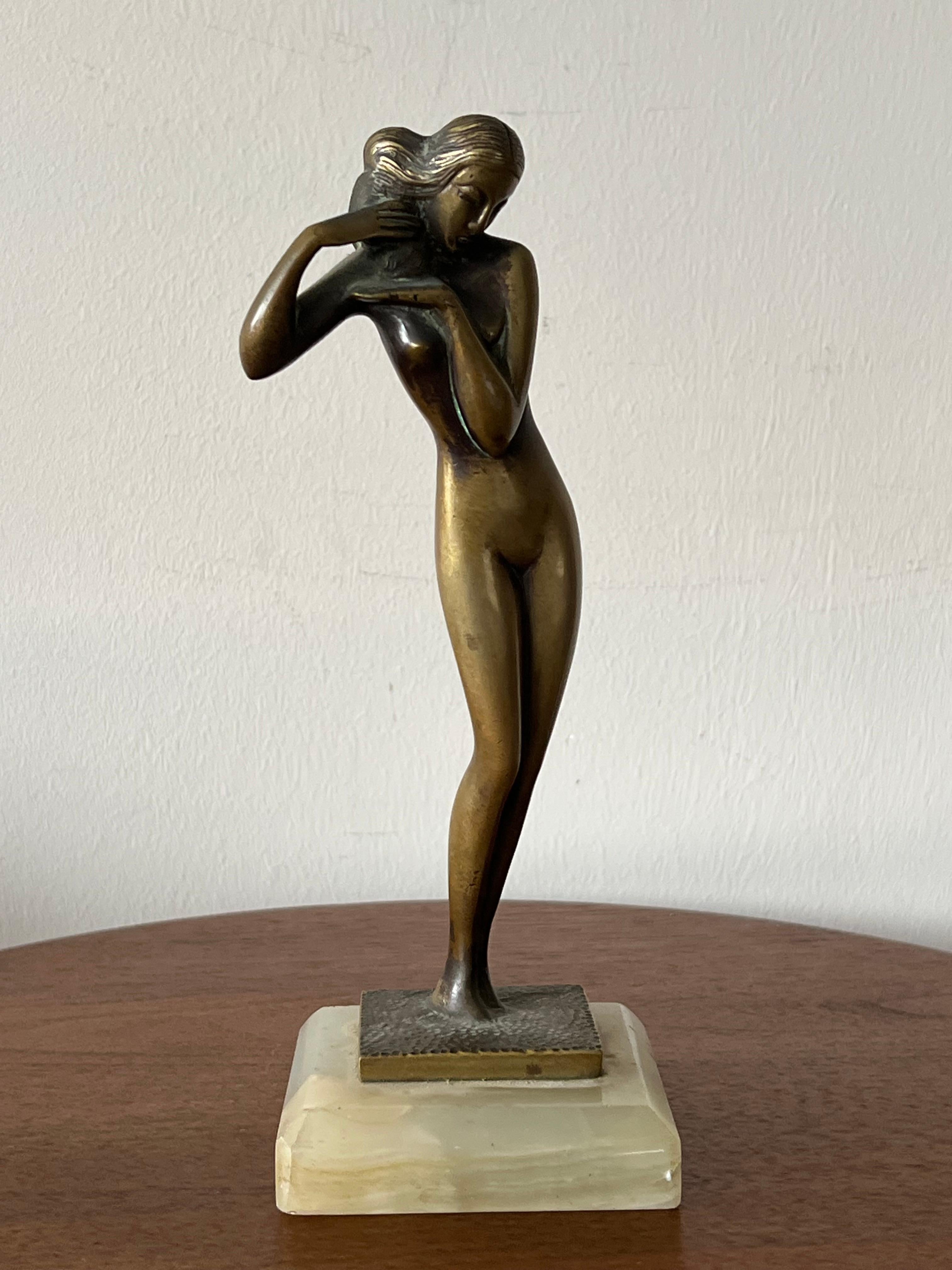 An Elegant Bronze Nude Ca' 1940's Argentino en venta