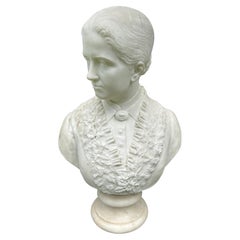 An elegant bust of a lady