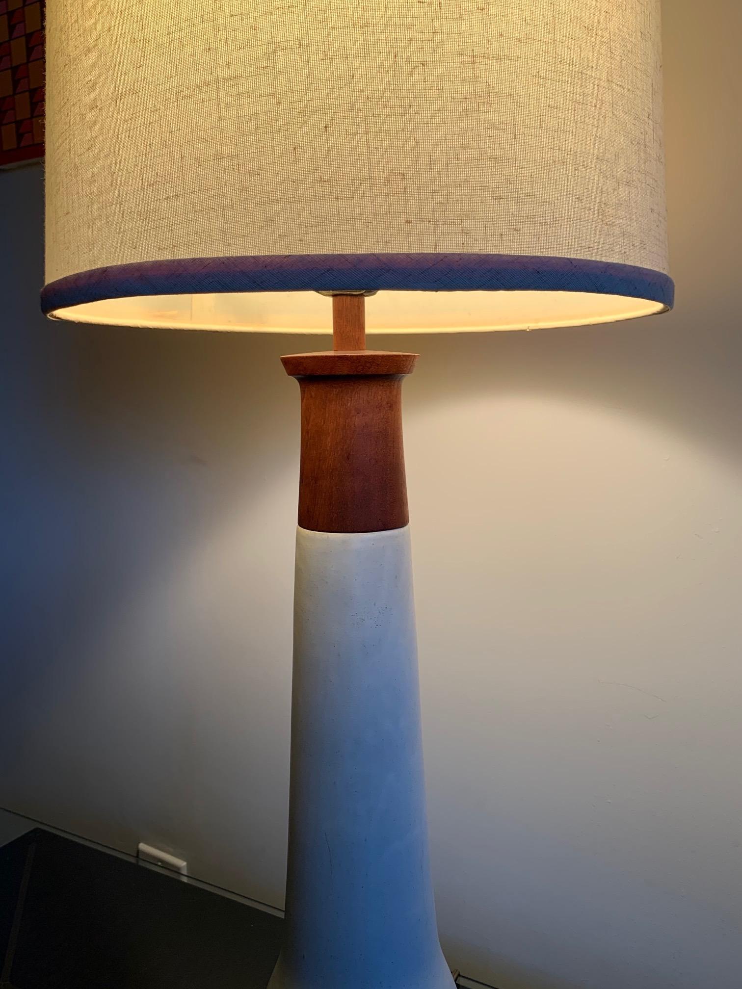 American Elegant Ceramic and Walnut Lamp by Martz For Sale