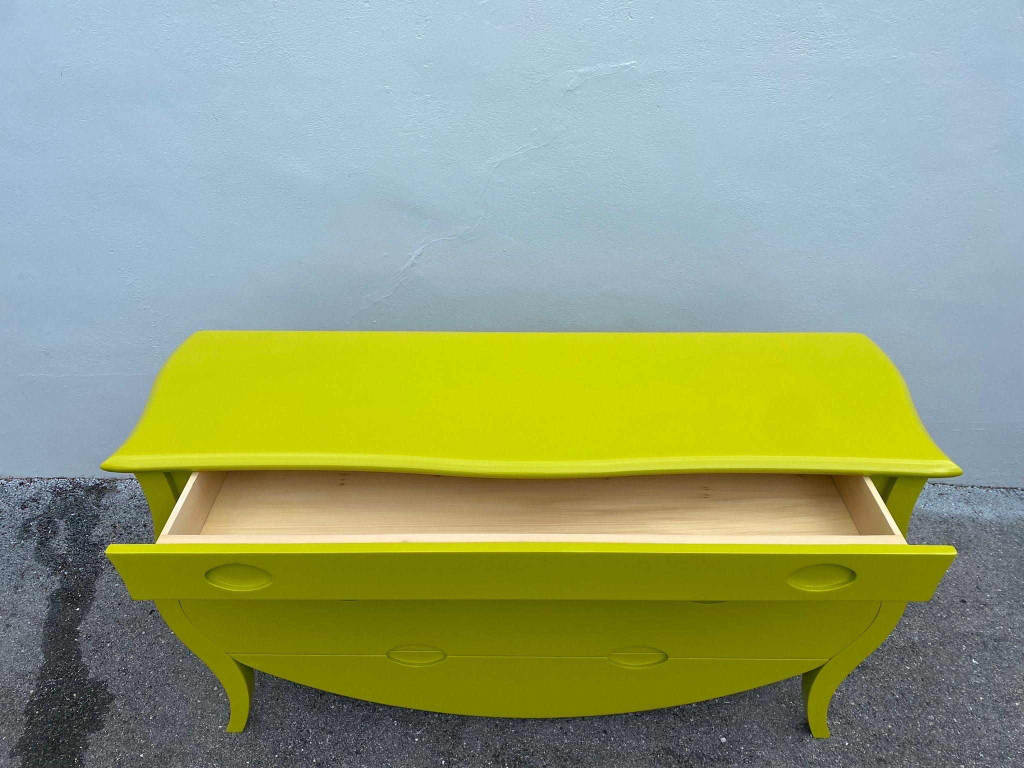 Elegant Chartreuse Bombay Style Commode/ Chest of Drawers In Good Condition For Sale In East Hampton, NY