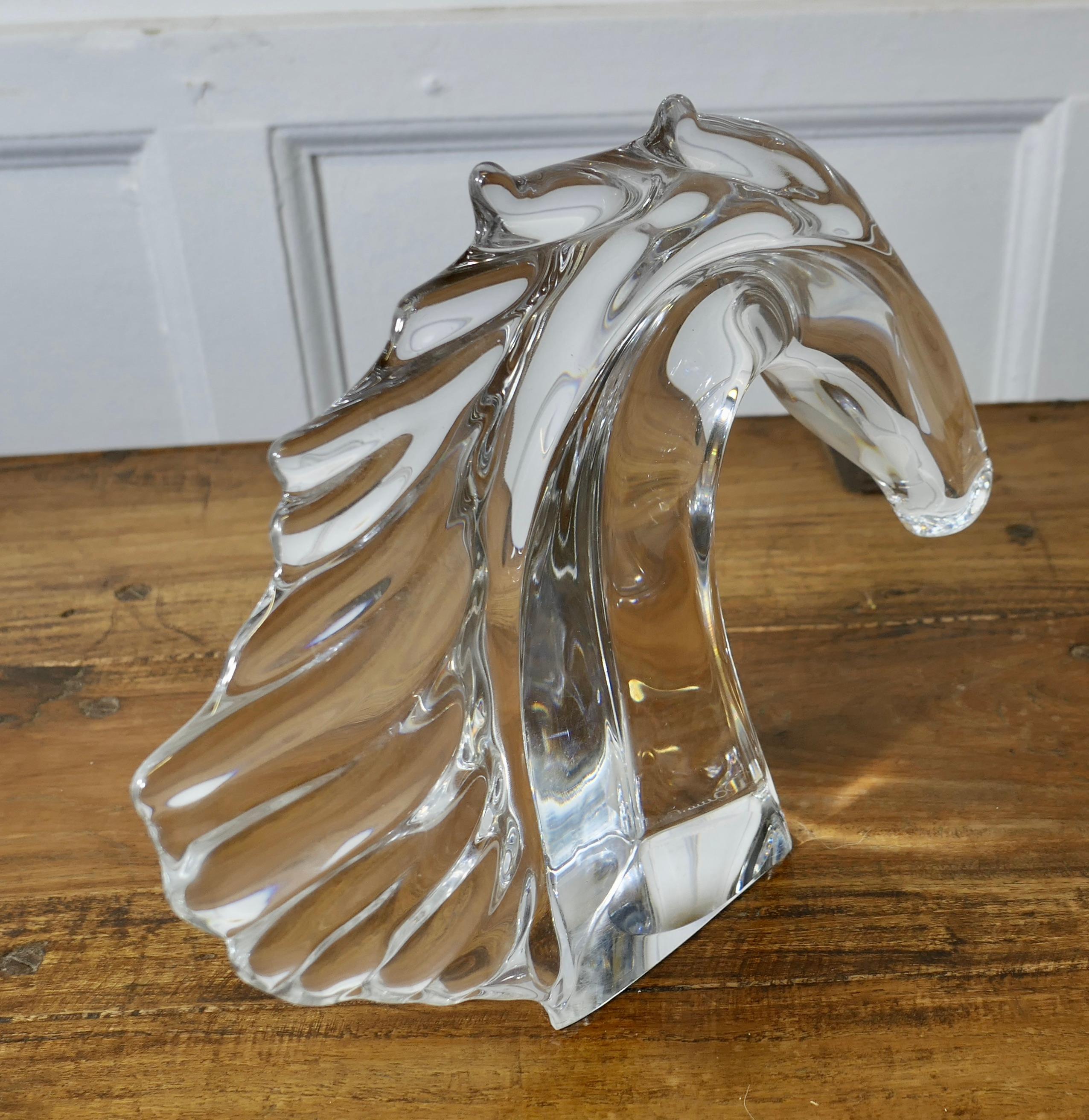 20th Century An Elegant Crystal Head of a Horse Signed by Daum of Nancy France For Sale