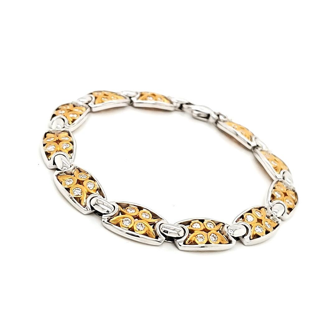 Contemporary An elegant diamond and yellow and white gold bracelet 18k For Sale
