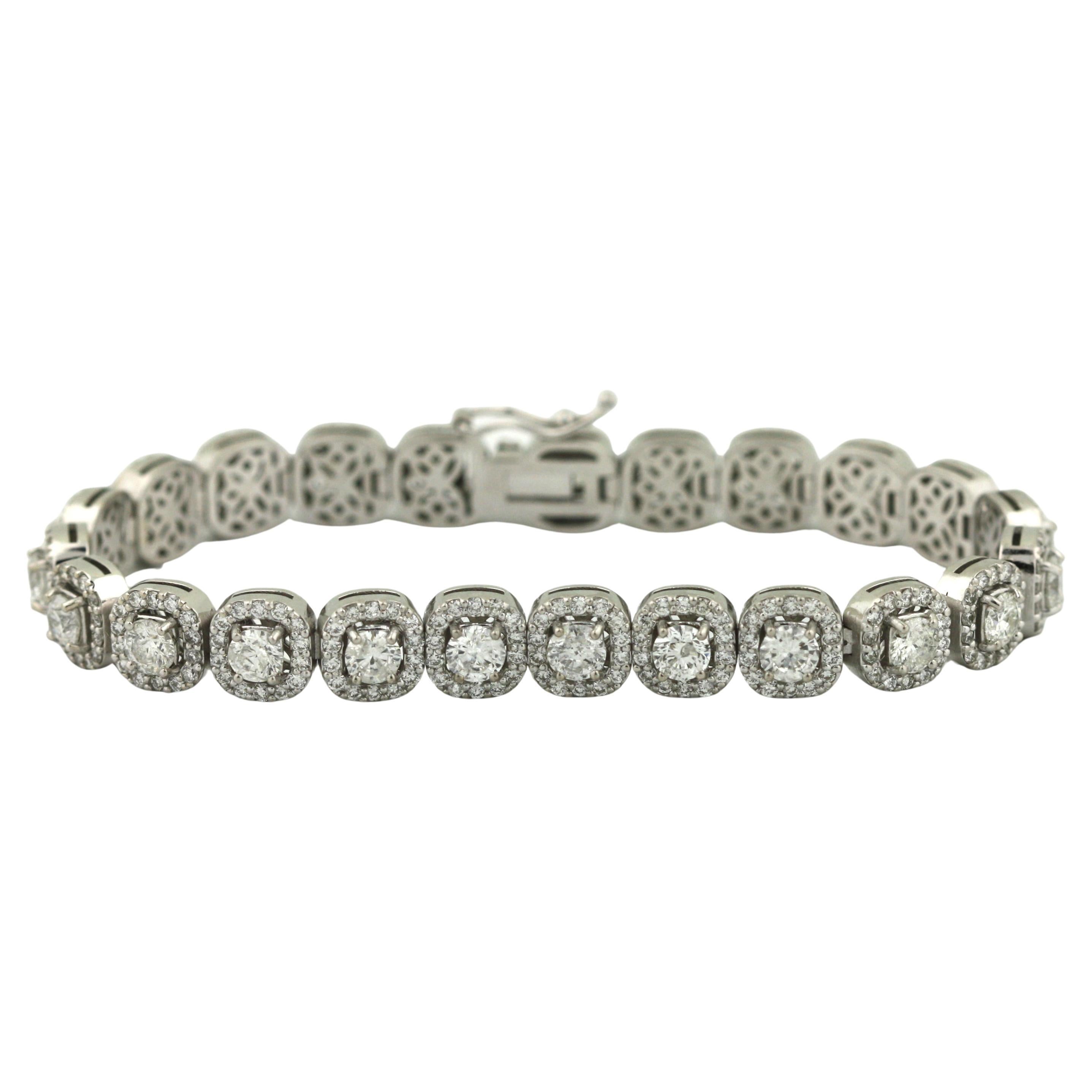 An Elegant Diamond Bracelet