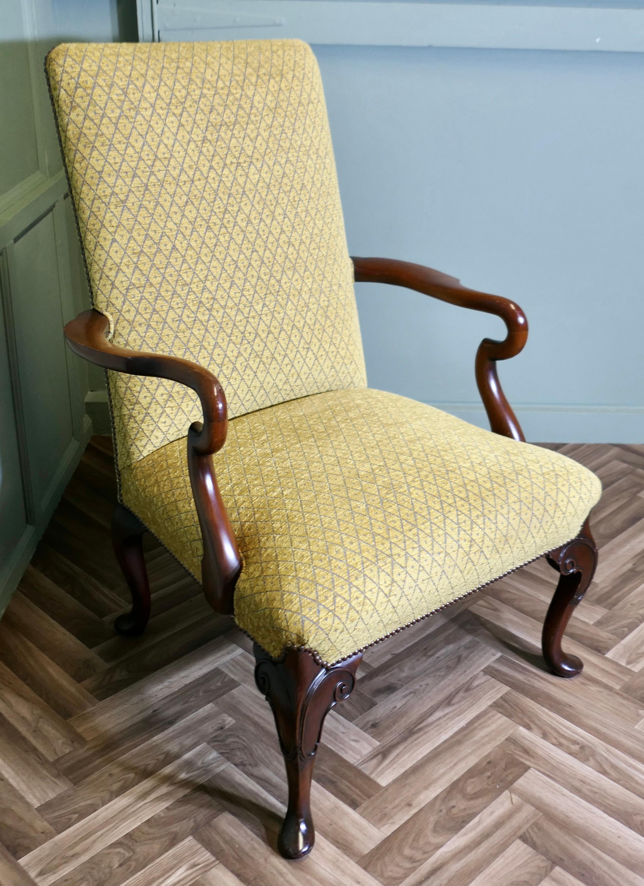 20ième siècle Une élégante chaise de cheminée édouardienne tapissée en vente