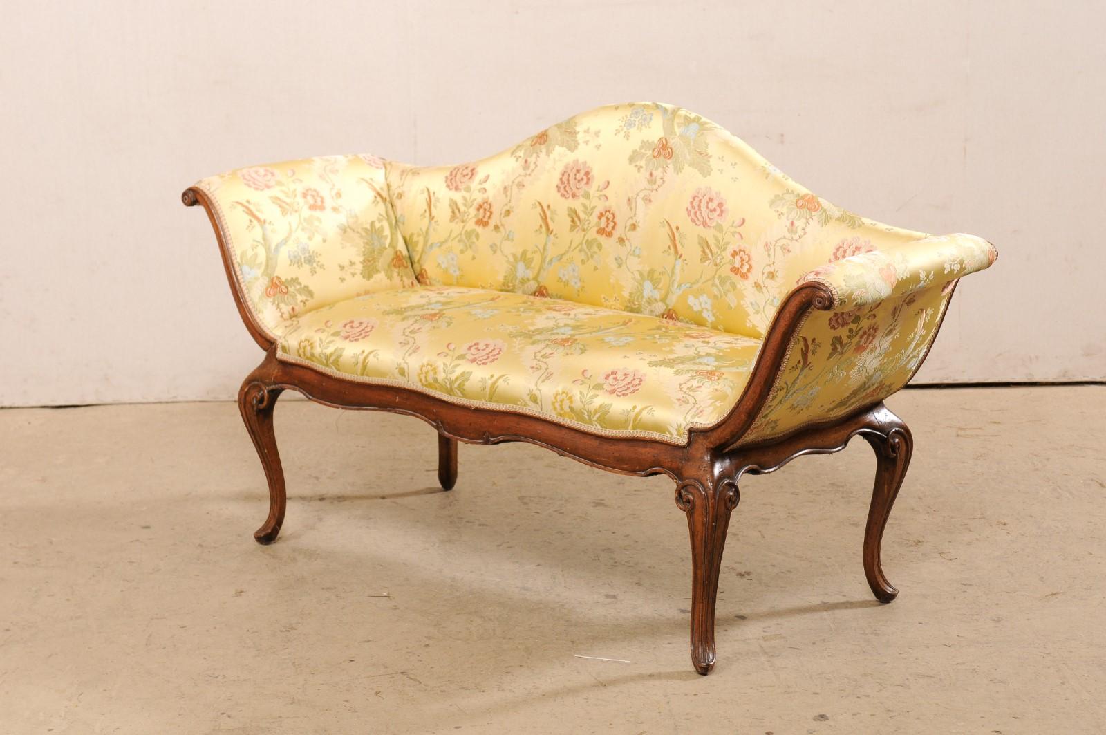 Elegant Italian Venetian Style Sofa, Early 19th C For Sale 5