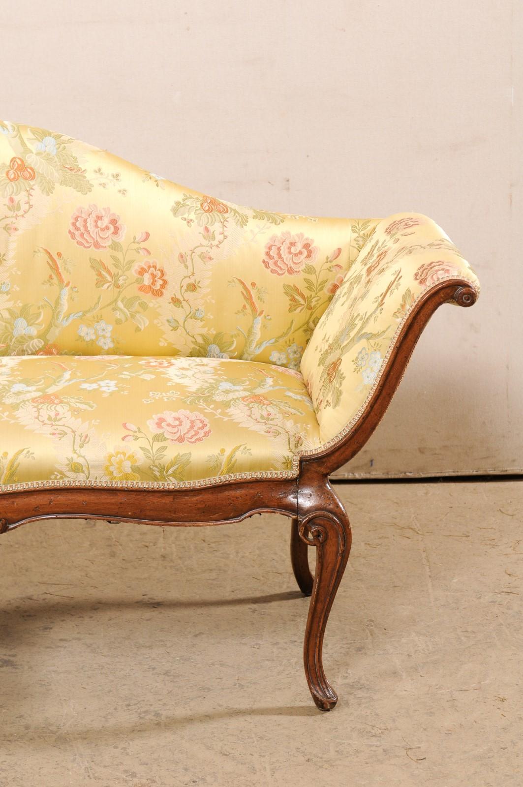 19th Century Elegant Italian Venetian Style Sofa, Early 19th C For Sale