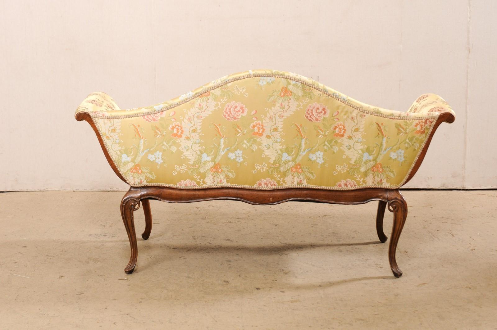Elegant Italian Venetian Style Sofa, Early 19th C For Sale 2