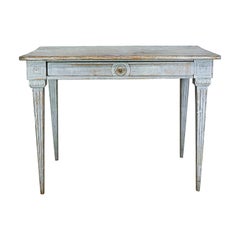 Antique An elegant late 18th Century Swedish Gustavian Painted Side Table - Desk