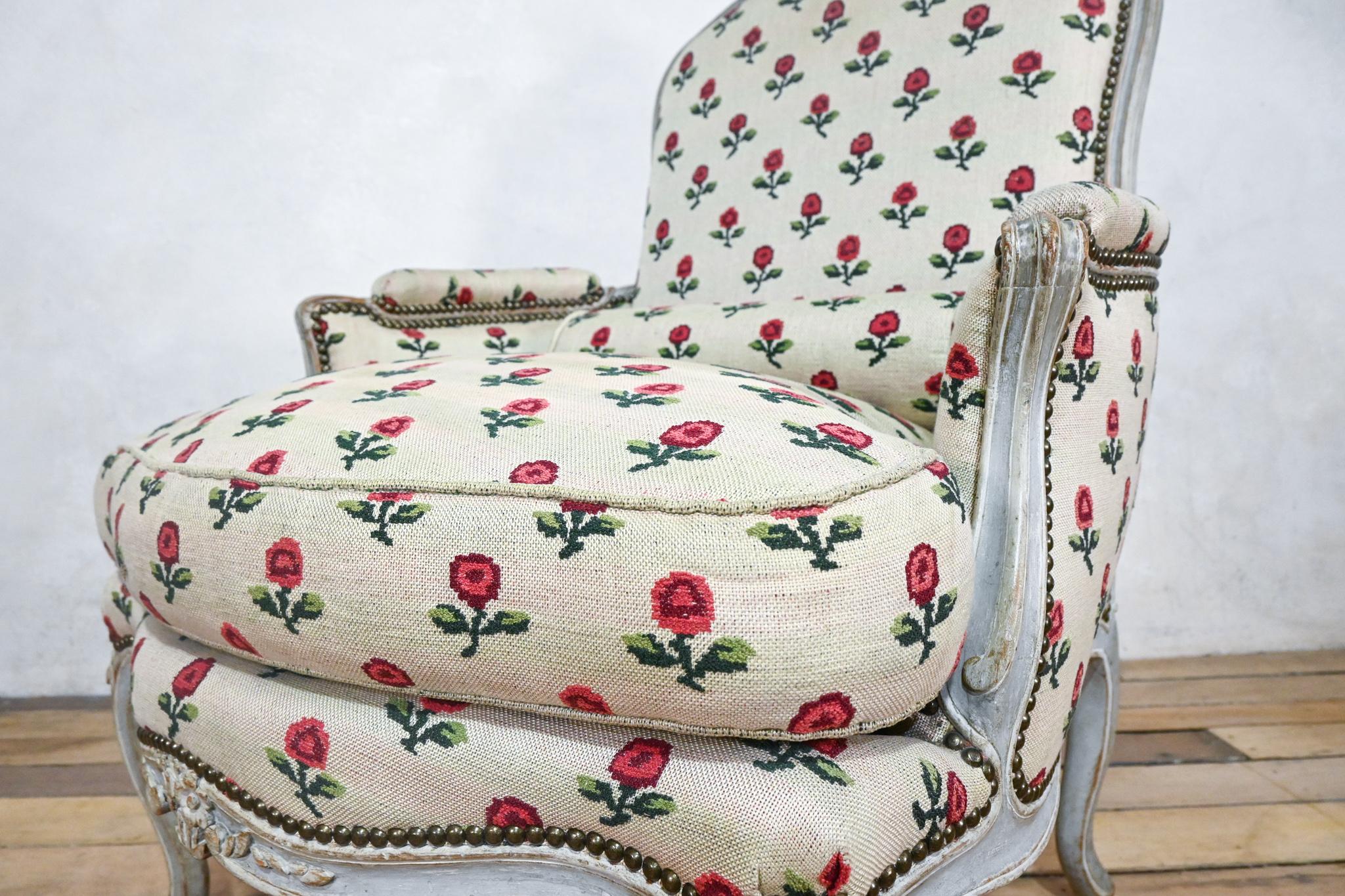 18th Century Louis XV Grey Painted Bergere Armchair, Jean-Baptiste Lebas Floral For Sale 10