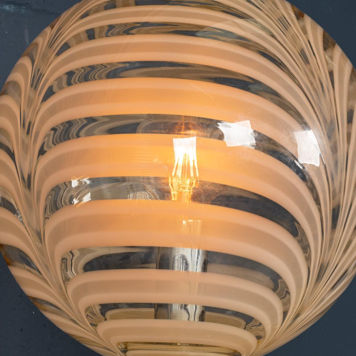 An Elegant Murano Glass & Chrome Floor Lamp, c.1960 8