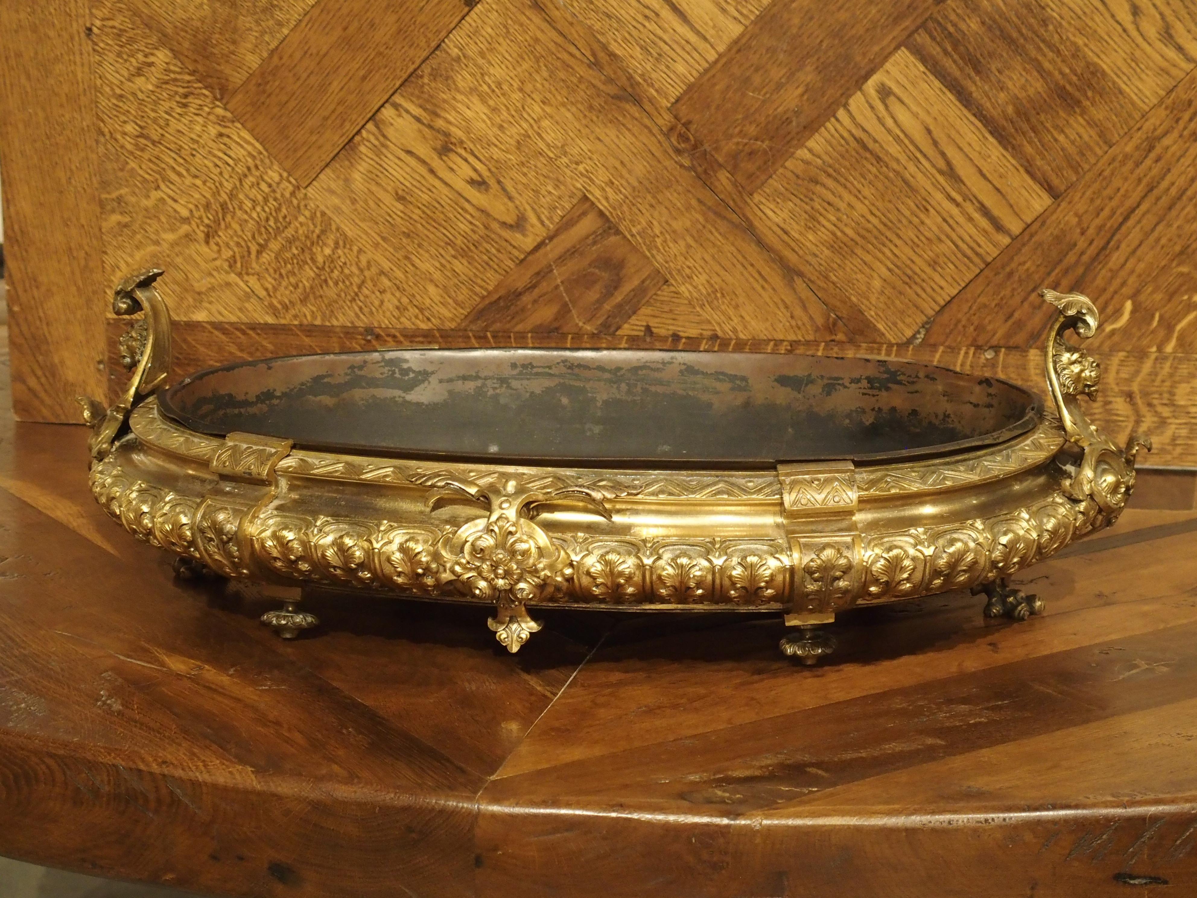 Elegant Neoclassical Gilt Bronze Jardiniere from France, Circa 1850 For Sale 6