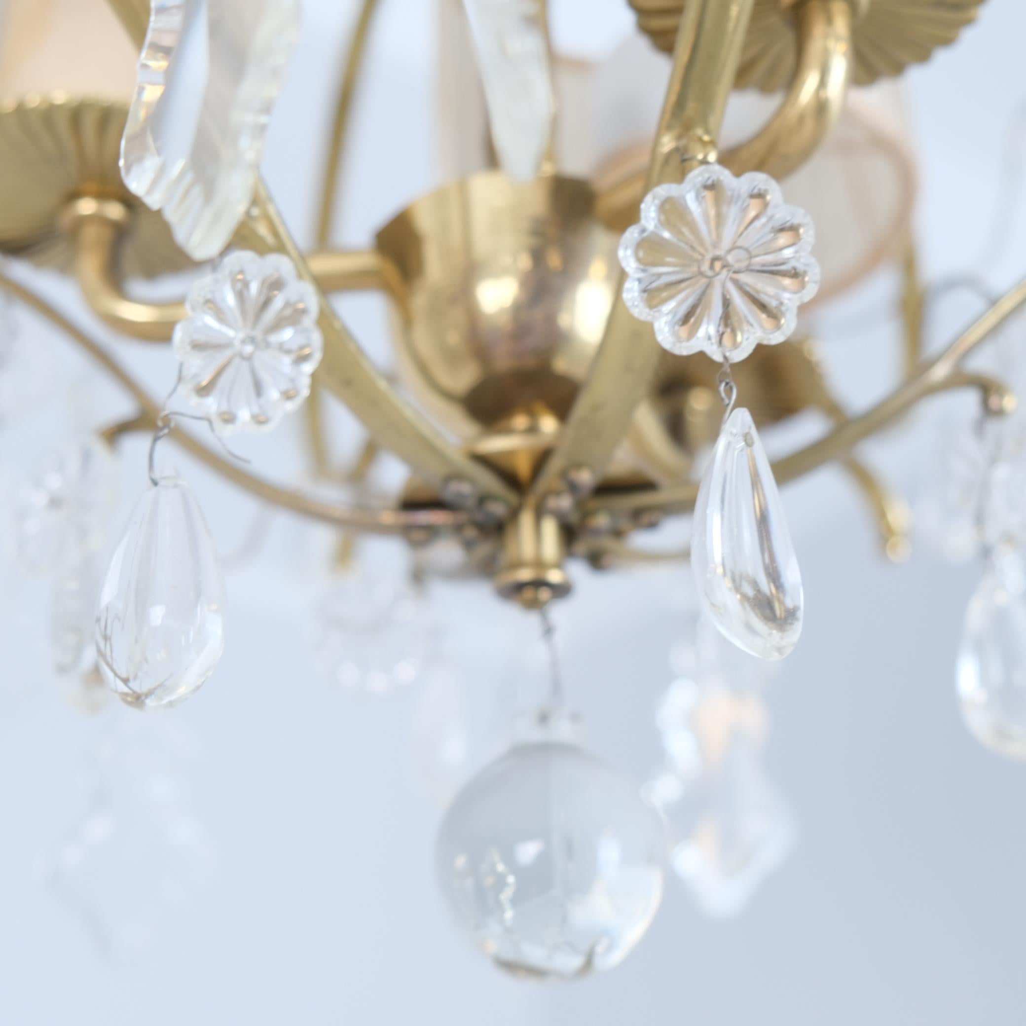 Élégant lustre Paavo Tynell en cristal et laiton modèle 1457-3, Taito, années 1940 en vente 6