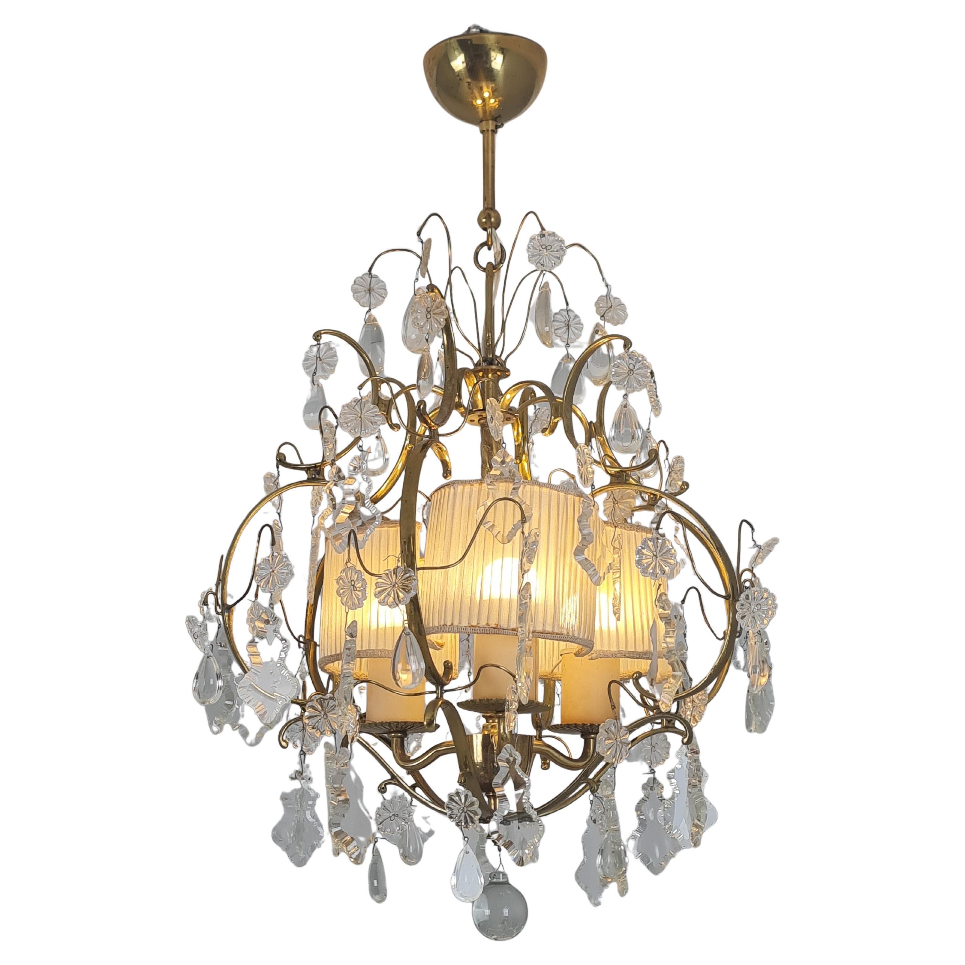 An Elegant Paavo Tynell Crystal & Brass Chandelier Model 1457-3, Taito, 1940s