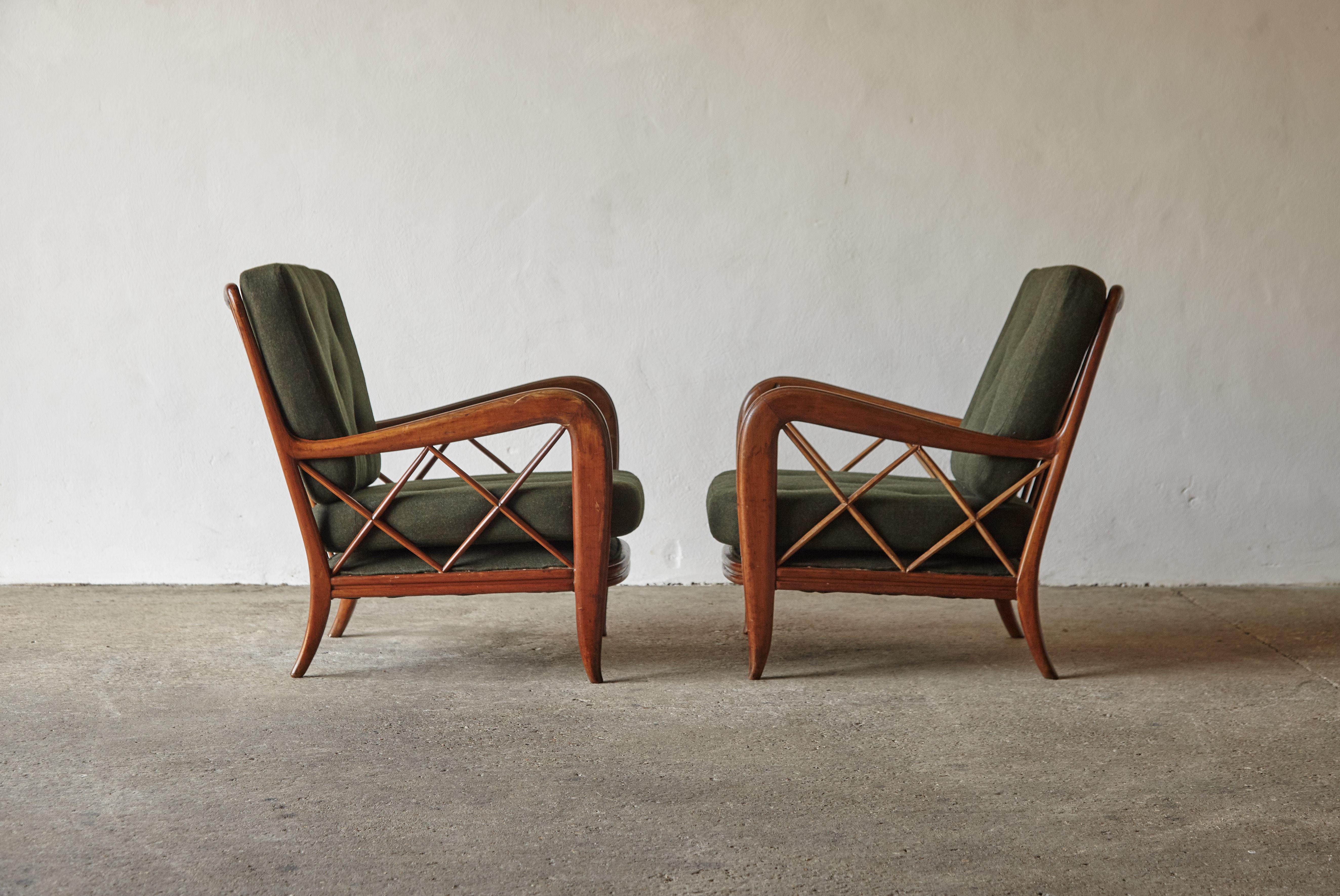 Elegant Pair of Armchairs Attributed to Paolo Buffa, Italy, 1950s 3