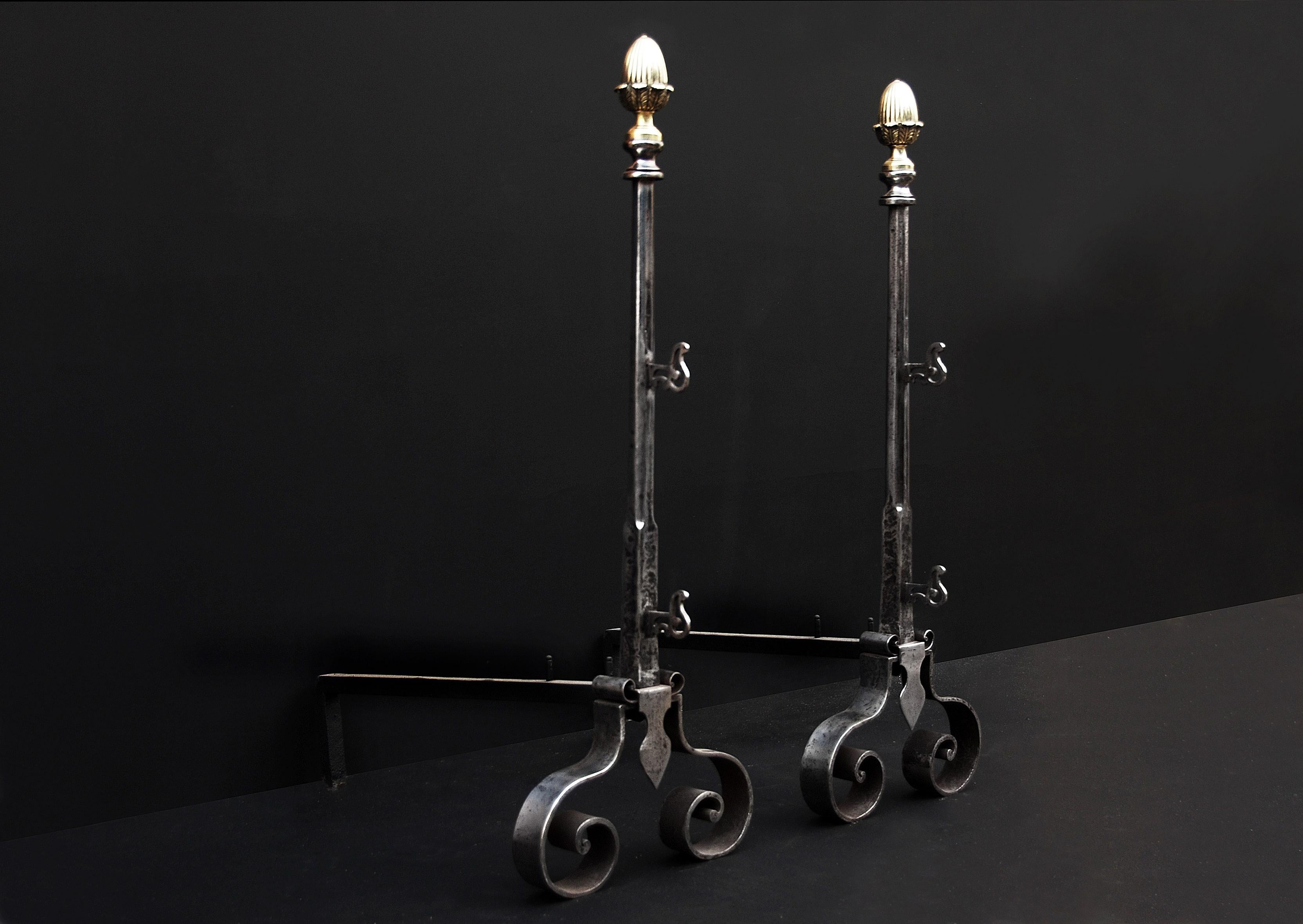 Elegant Pair of English Andirons with Brass Acorn Finials In Good Condition For Sale In London, GB