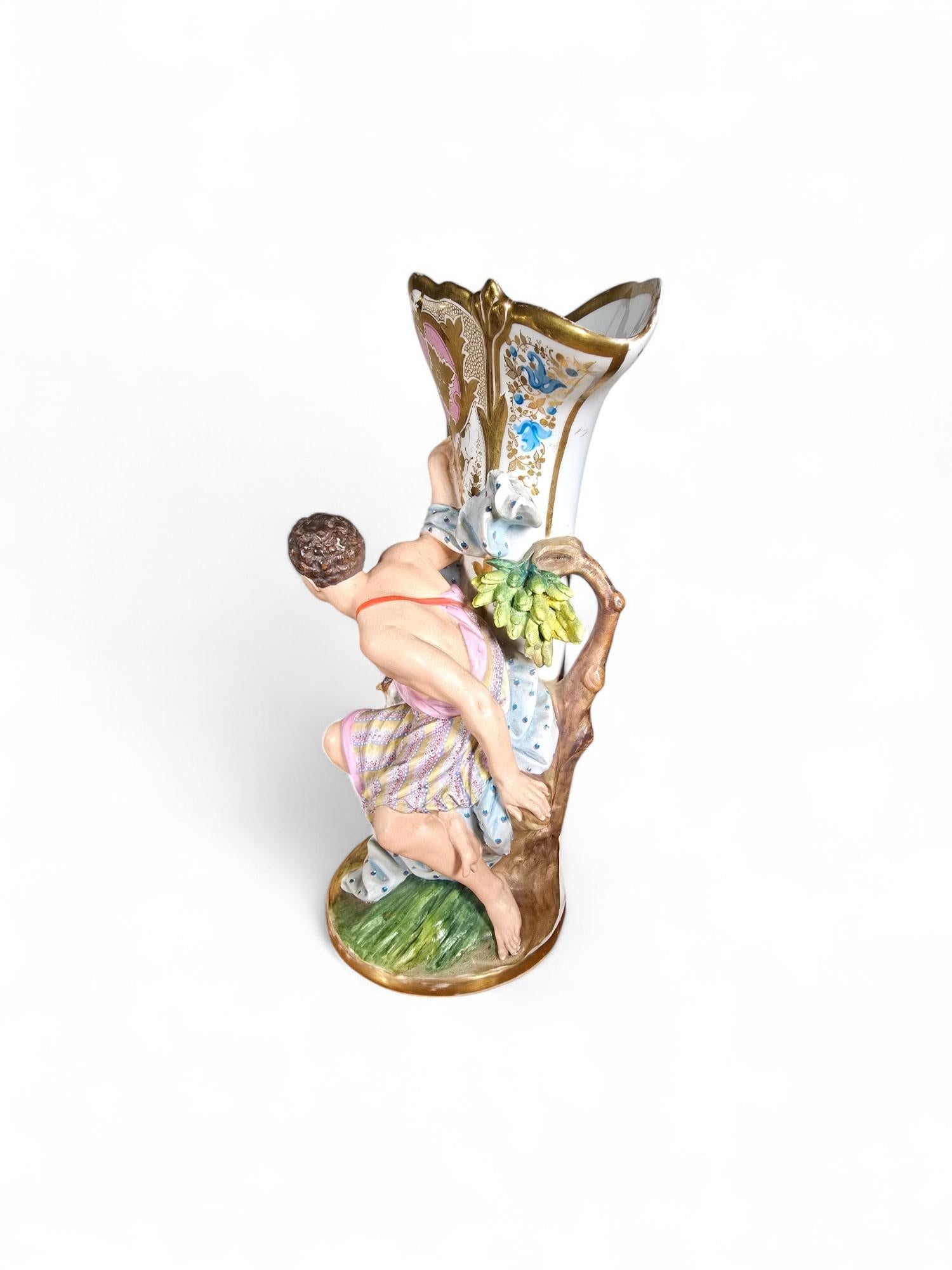 An elegant pair of French porcelain vases, circa 1860 For Sale 9