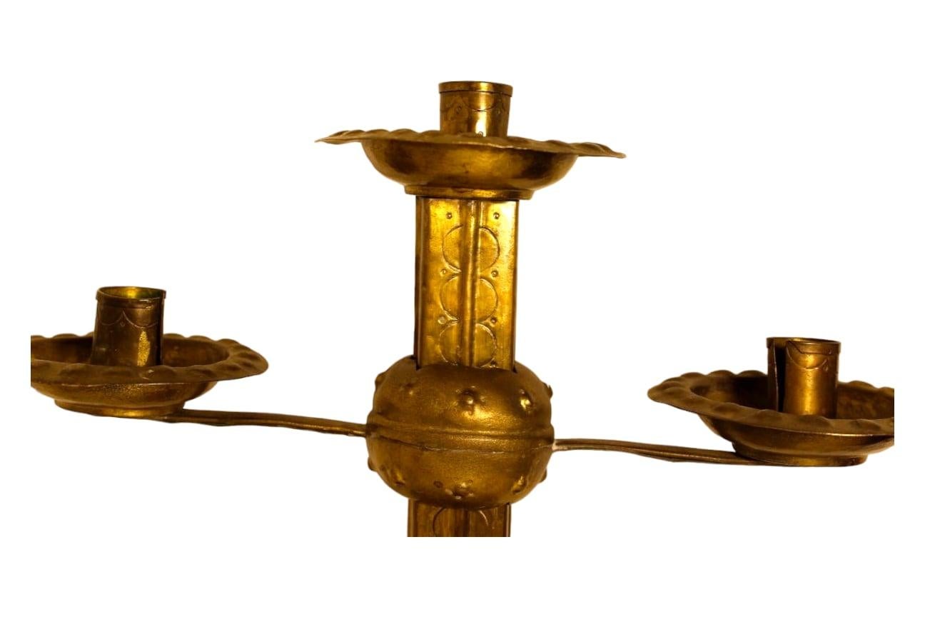 An elegant pair of gilded copper candlesticks from the 19th century  For Sale 4