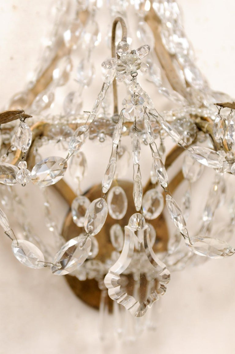 Elegant Pair of Mid-20th Century Crystal Waterfall Wall Sconces from France For Sale 3