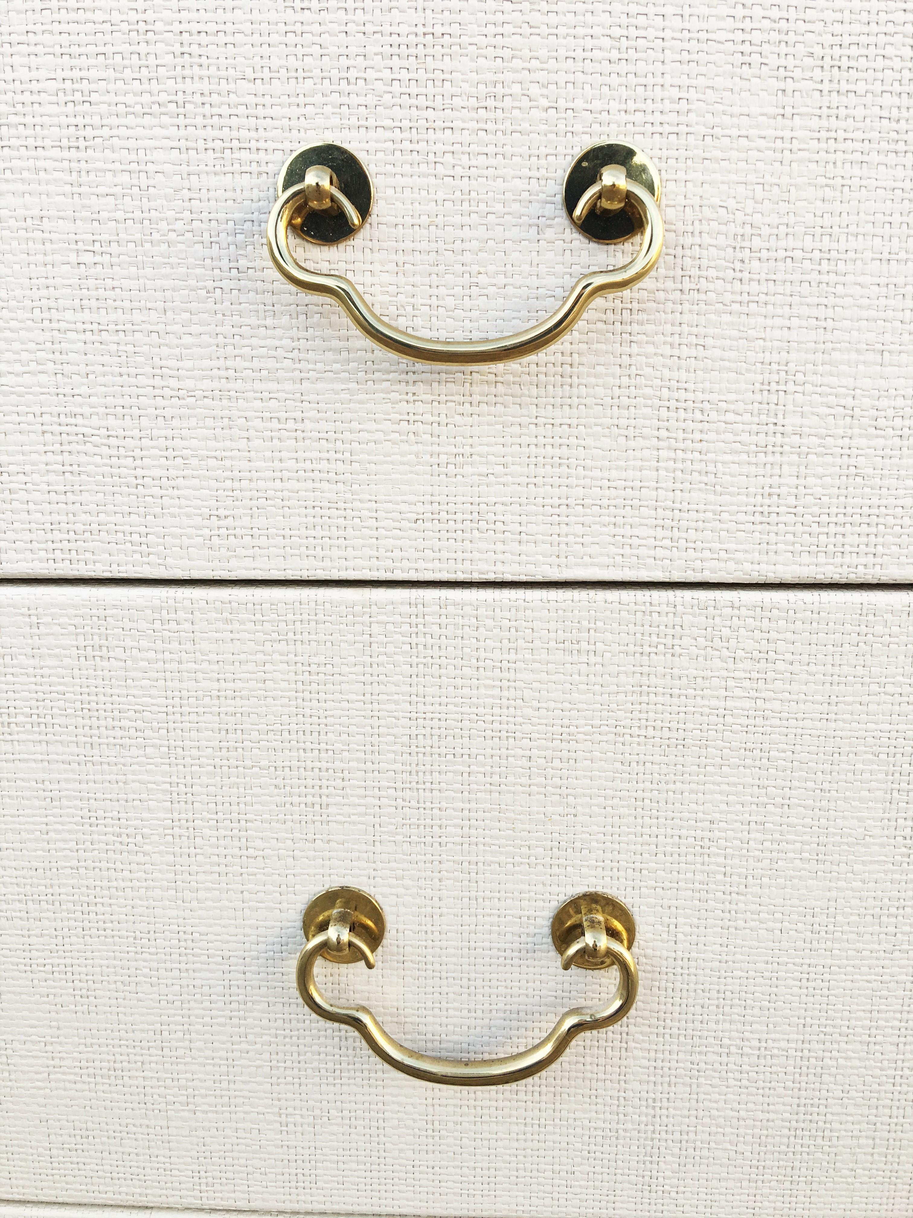 Chinoiserie Elegant Pair of Raffia Grasscloth Two-Drawer Dresser Nightstands