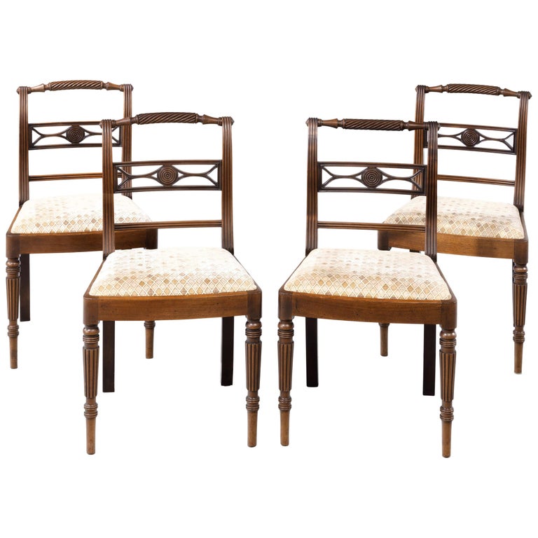 An Elegant Set of Four Whitehaven Regency Period Single Chairs For Sale