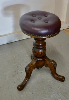 Elegant Victorian Stool, Walnut and Burgundy Leather, Mid-19th Century