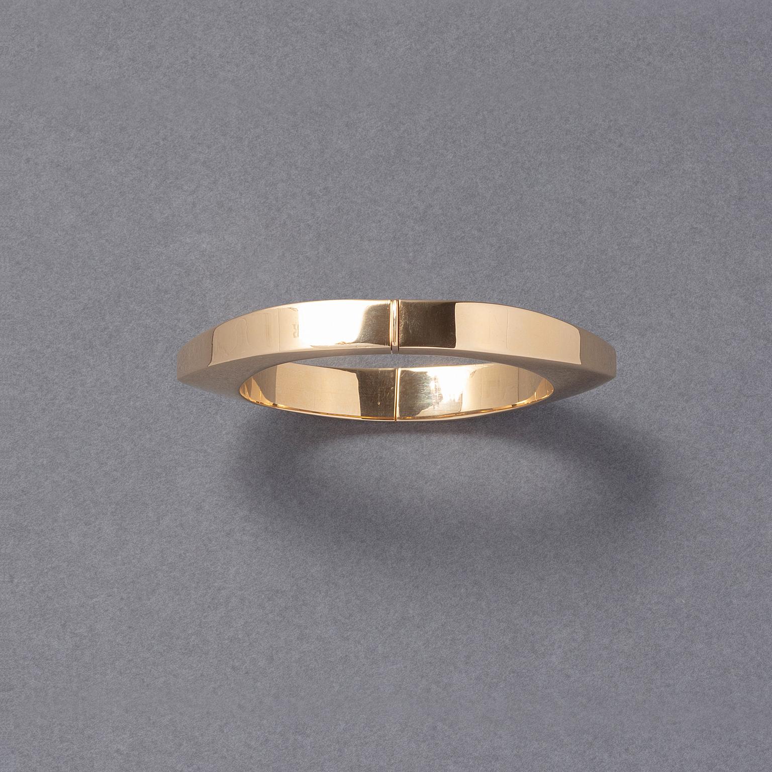 An Ellyps Shaped Marchisio Bracelet 1