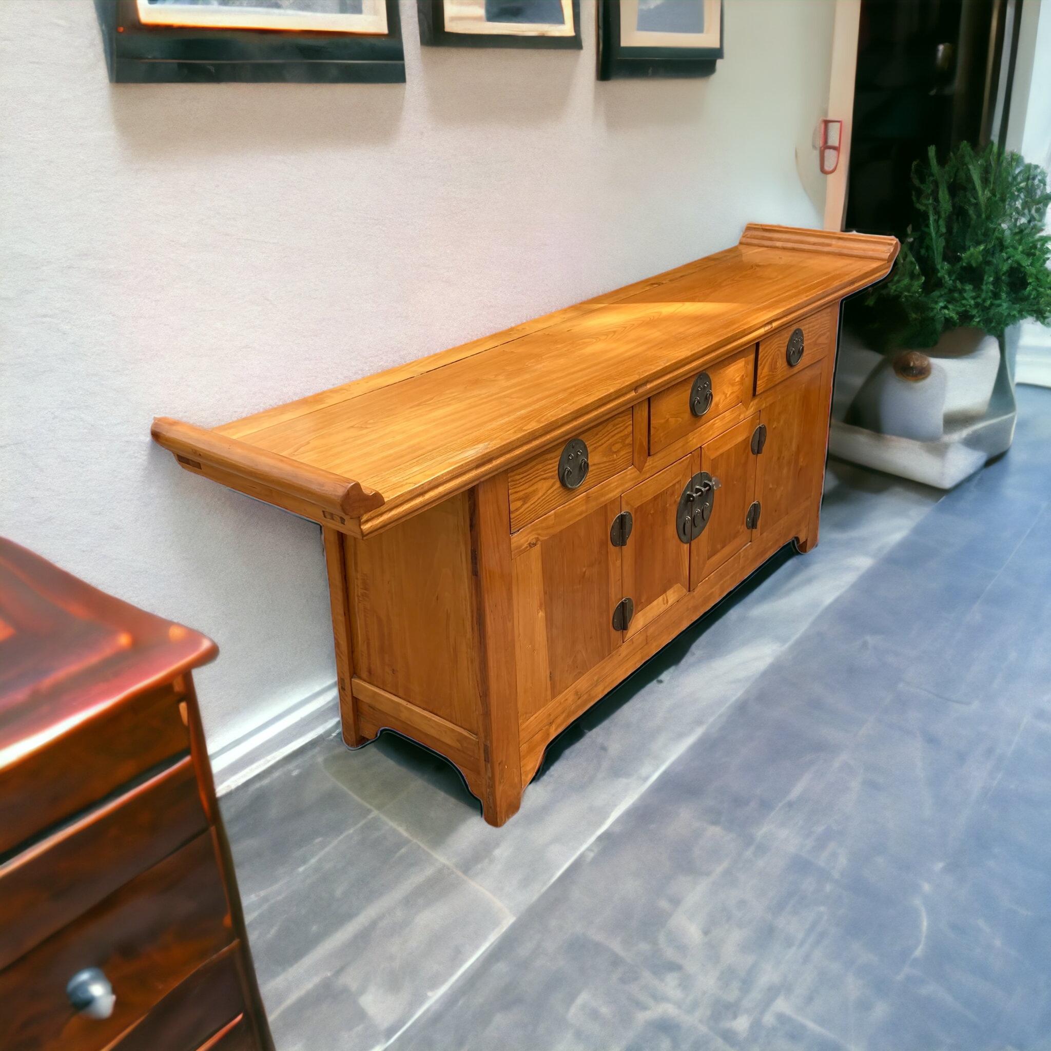An Elmwood Chinoiserie style alter sideboard For Sale 3