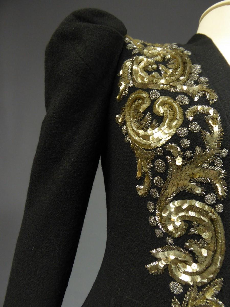 An Elsa Schiaparelli Woolen Embroidered Couture Evening Coat - France Circa 1939 For Sale 7