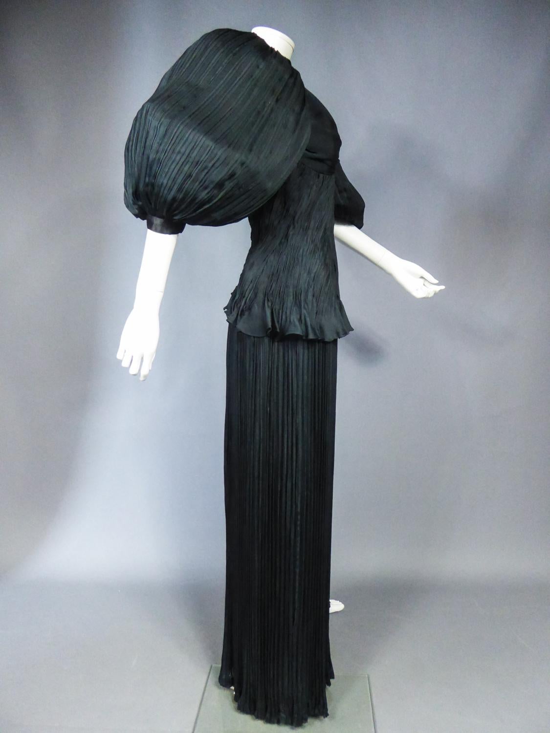 Emanuel Ungaro Französisches Abendkleid mit der Nummer 295-5-85, ca. 1985/1990 im Angebot 8