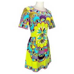 Un vestitino in velluto stampato di Emilio Pucci - Italia Circa 1970-1975