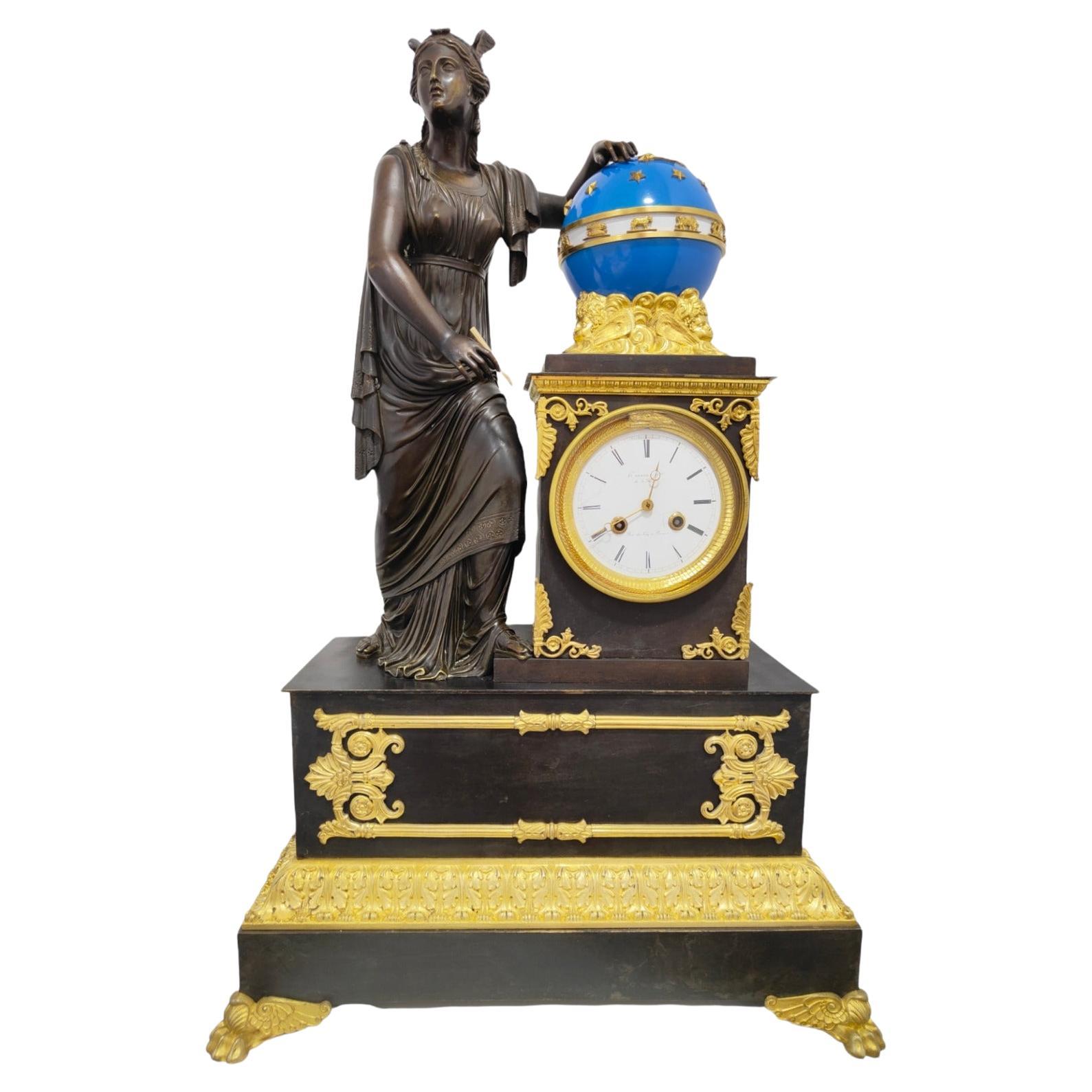 Empire Mantel Clock by H.Robert-Horloger De La Reine, Paris, circa 1820 For Sale