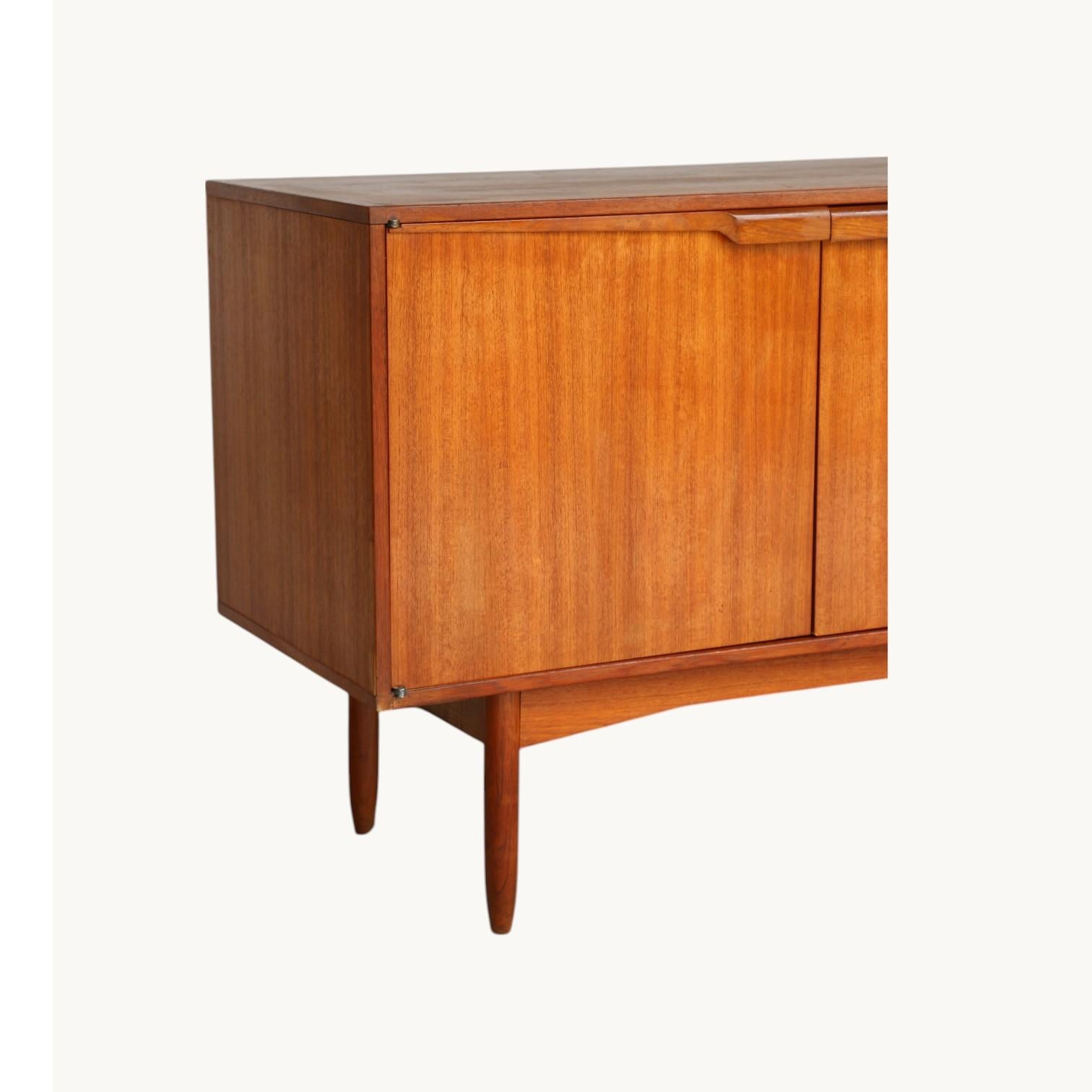 Mid-20th Century An enfilade, France 60s. For Sale