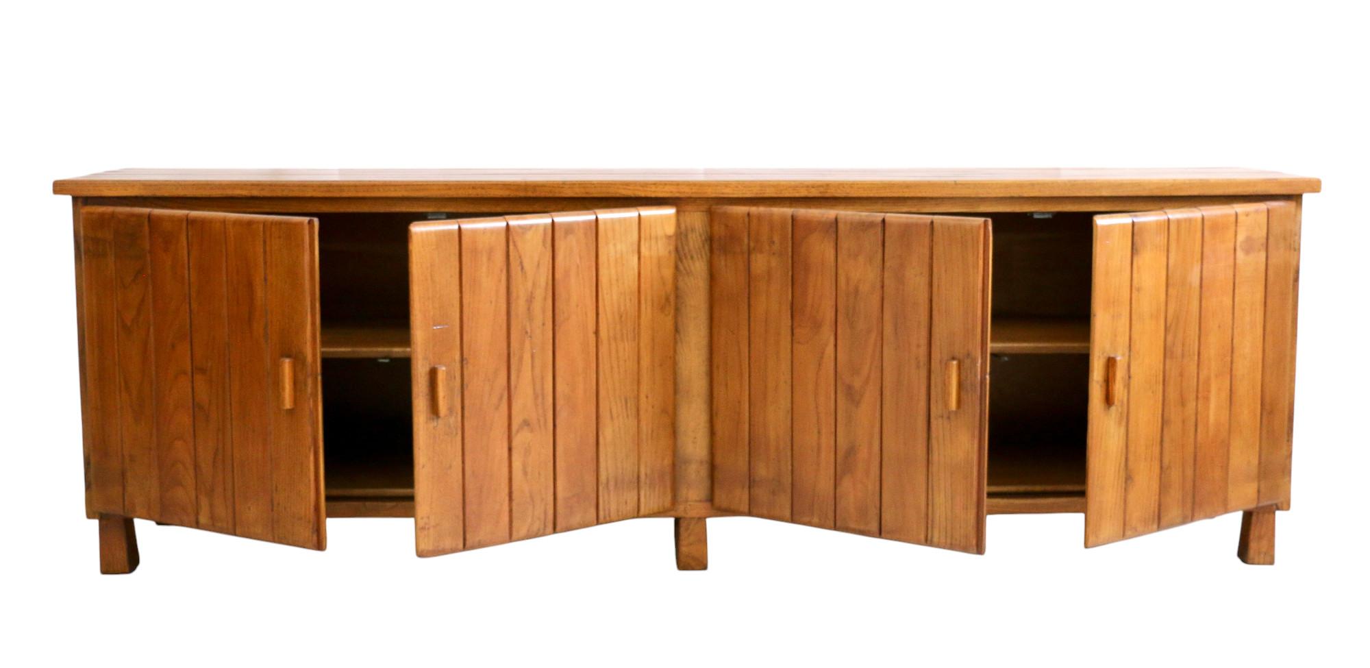 An enfilade, Spain 60s. en Bueno estado para la venta en VILLERS-SUR-MER, FR