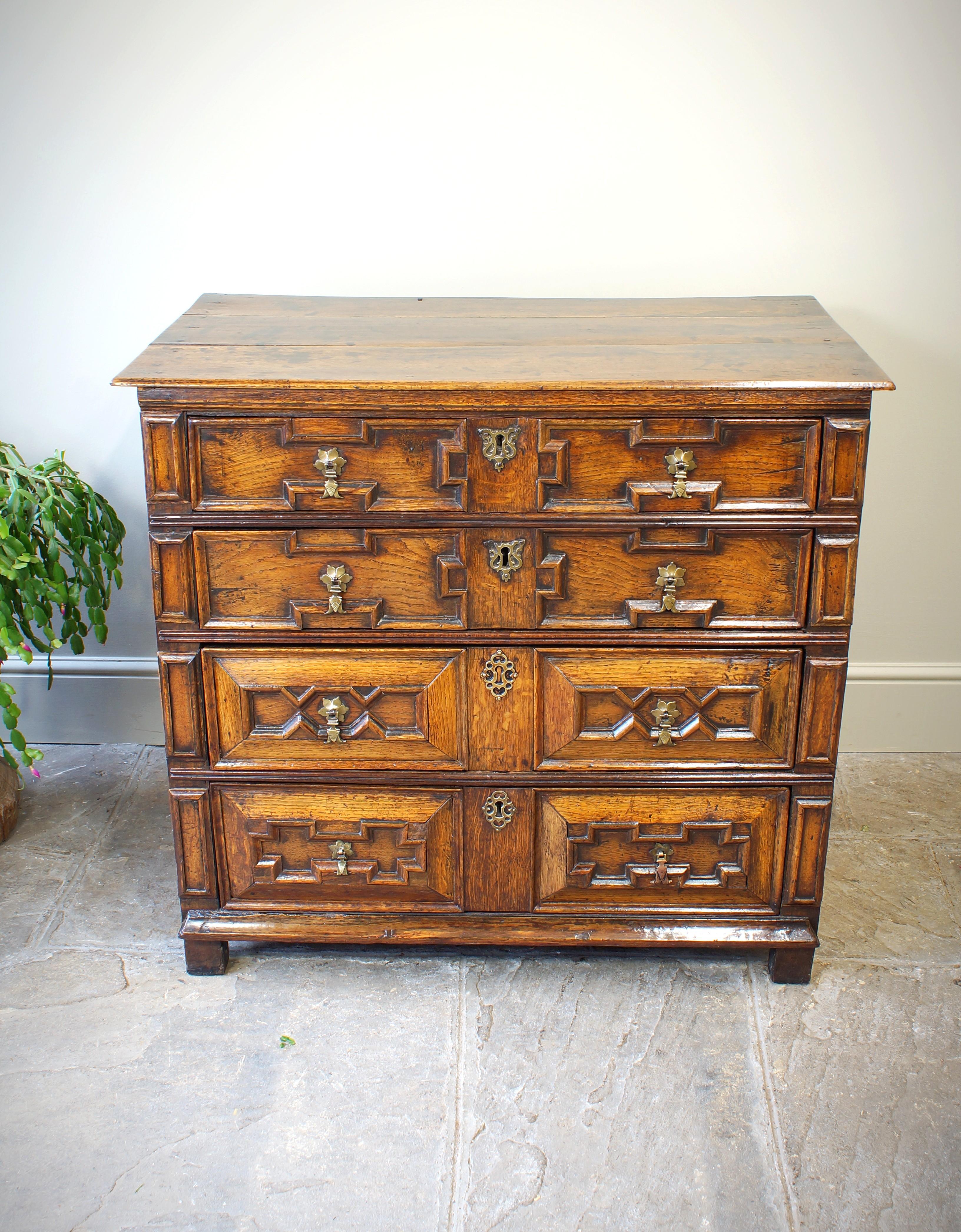 An English 17th Century Cushion Moulded Chest Of Drawers For Sale 7