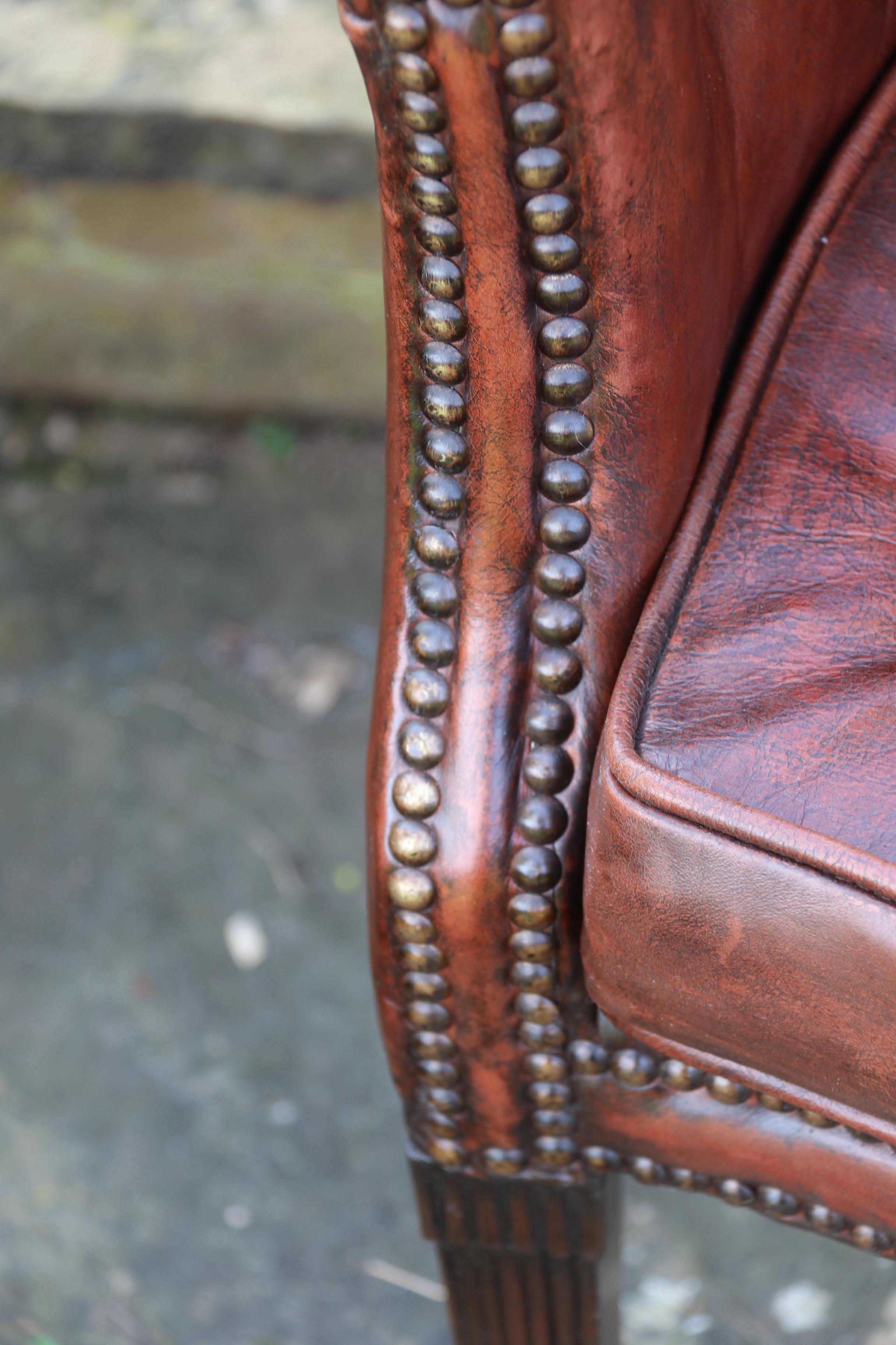 English 18th century leather armchair circa 1790 For Sale 10