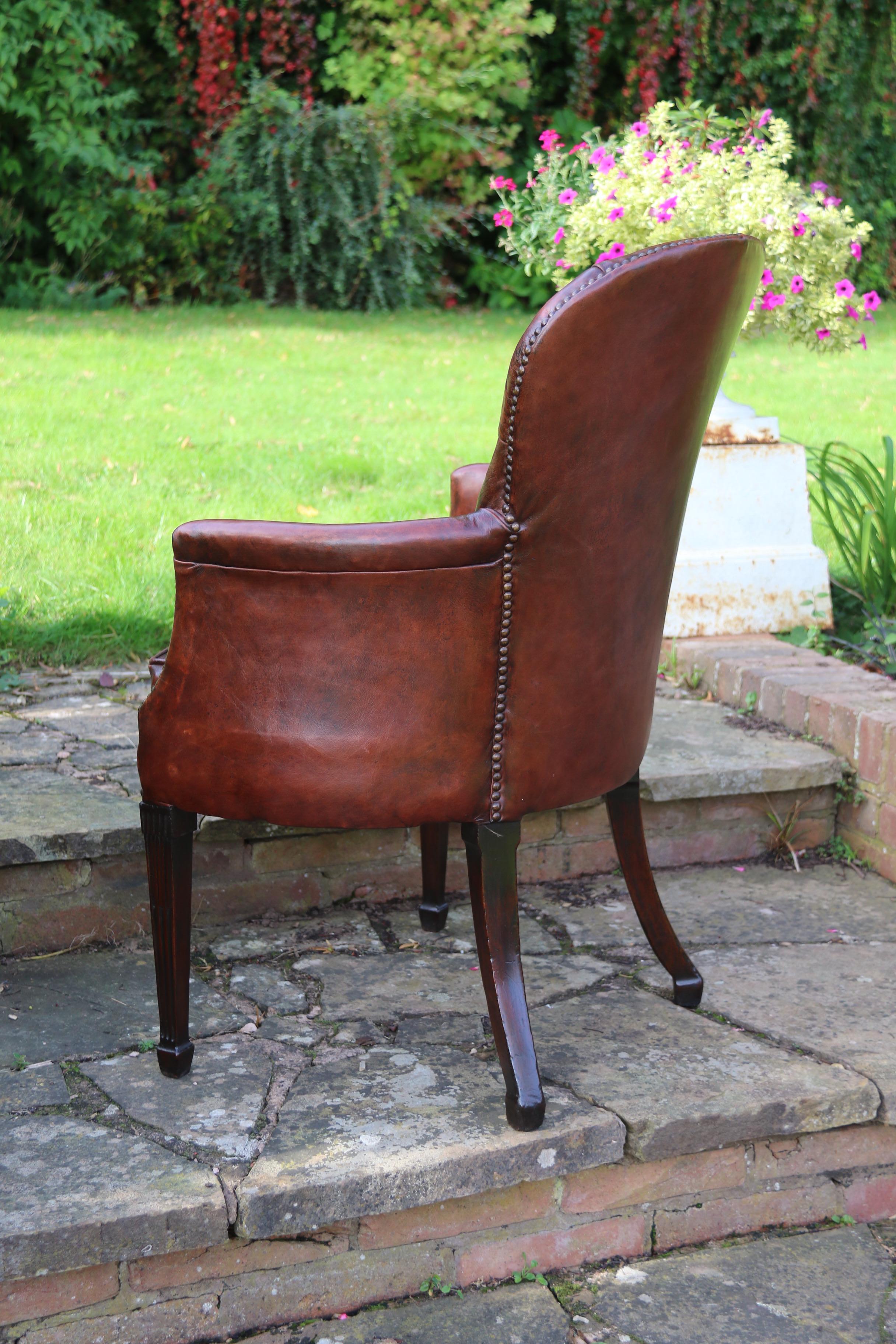 18th Century and Earlier English 18th century leather armchair circa 1790 For Sale