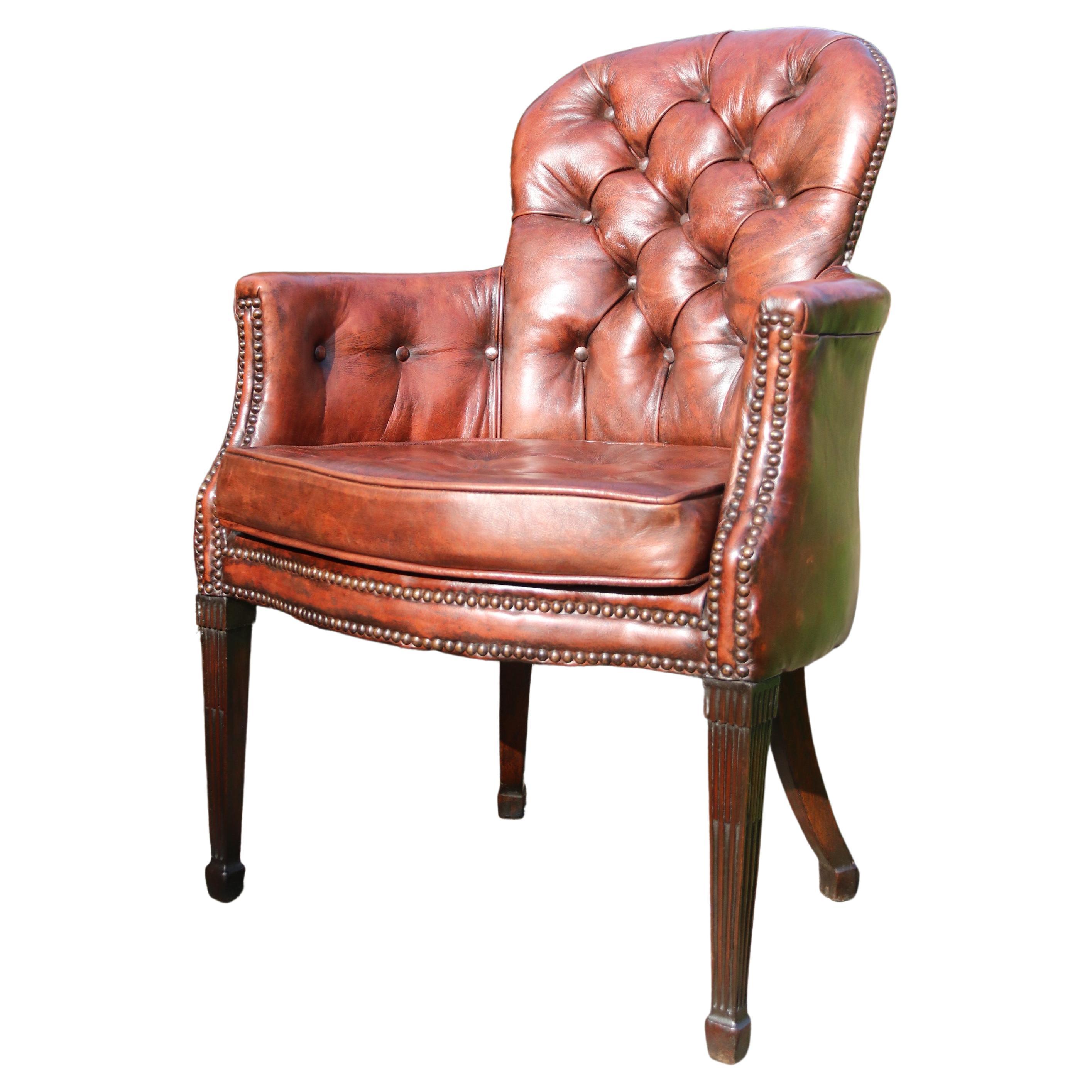 English 18th century leather armchair circa 1790 For Sale